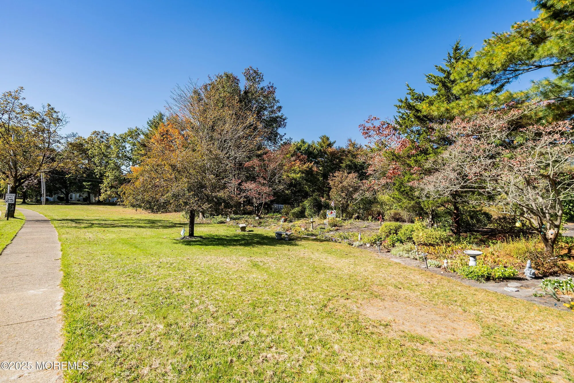 Property Slideshow image 50 of 62 | 6d gramercy ln, Manchester, NJ, 08759