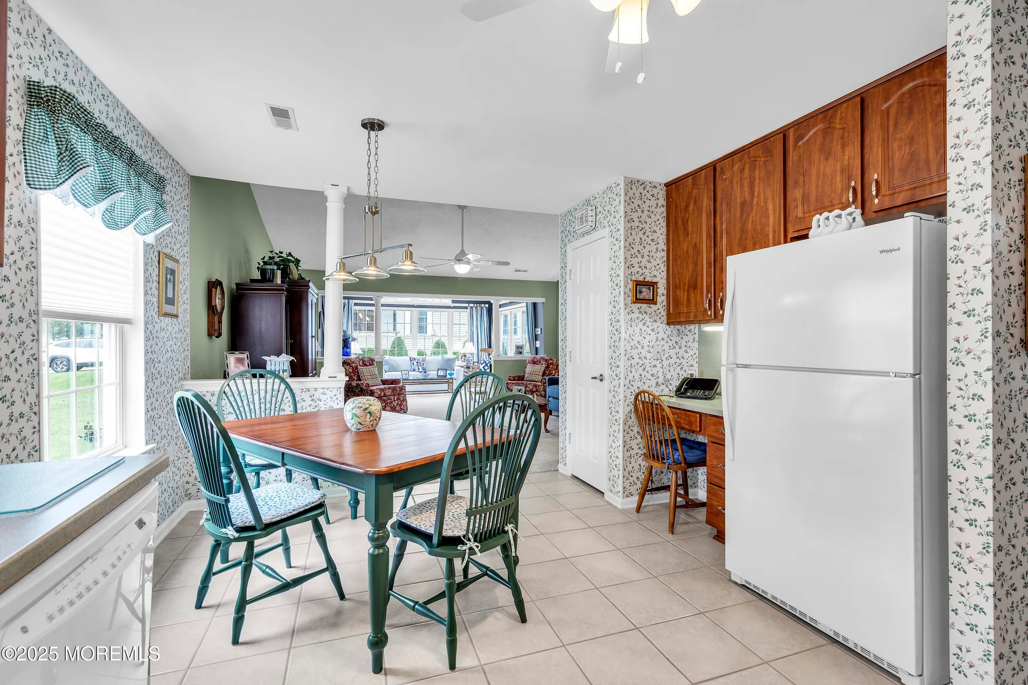 Property Slideshow image 15 of 32 | 2 seminole ct, Jackson, NJ, 08527
