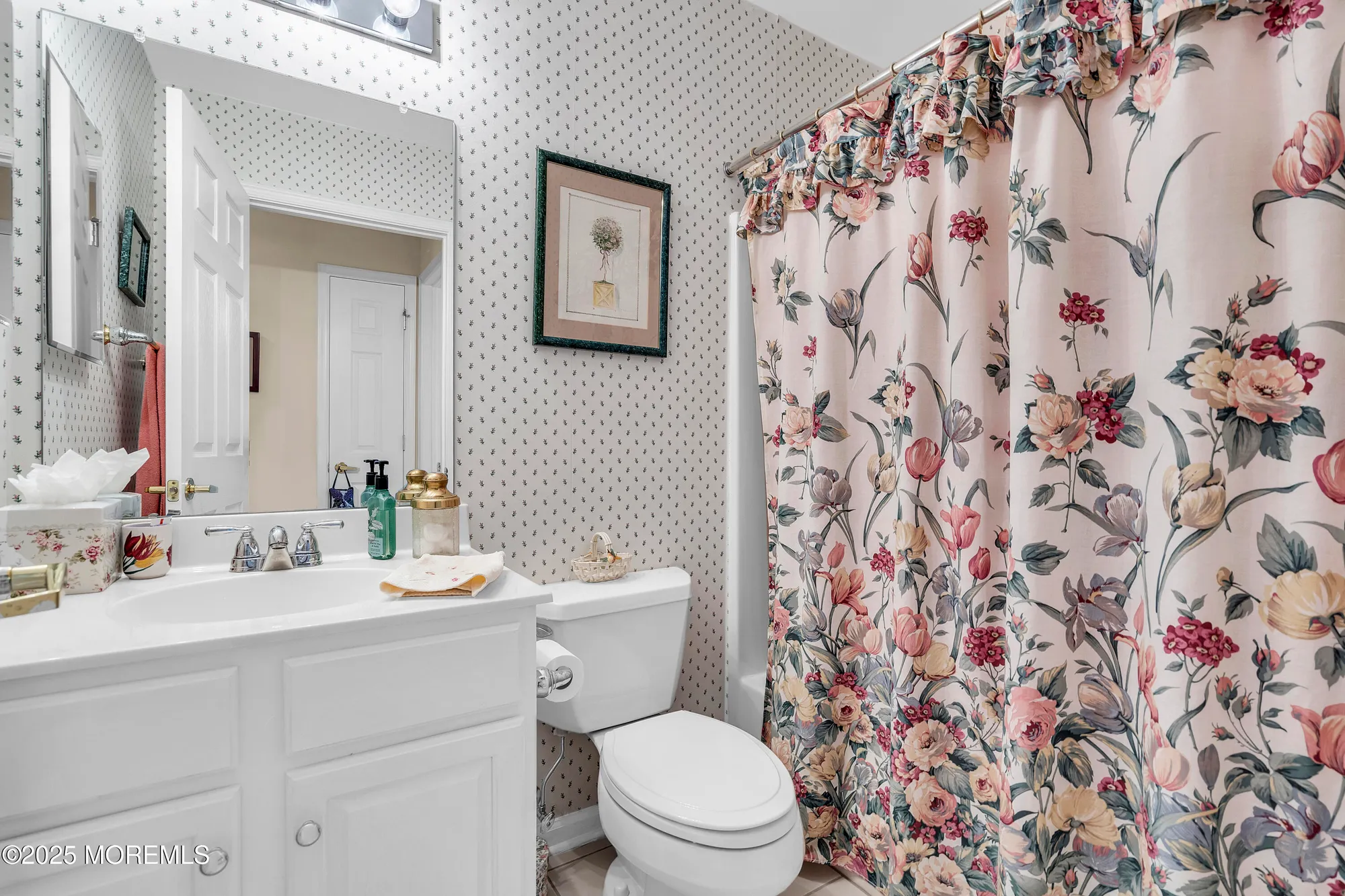 Property Slideshow image 29 of 32 | 2 seminole ct, Jackson, NJ, 08527