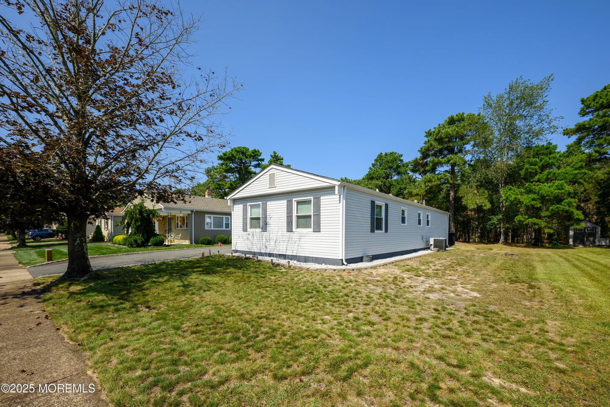 Property Slideshow image 4 of 38 | 103 troumaka st, Toms River, NJ, 08757
