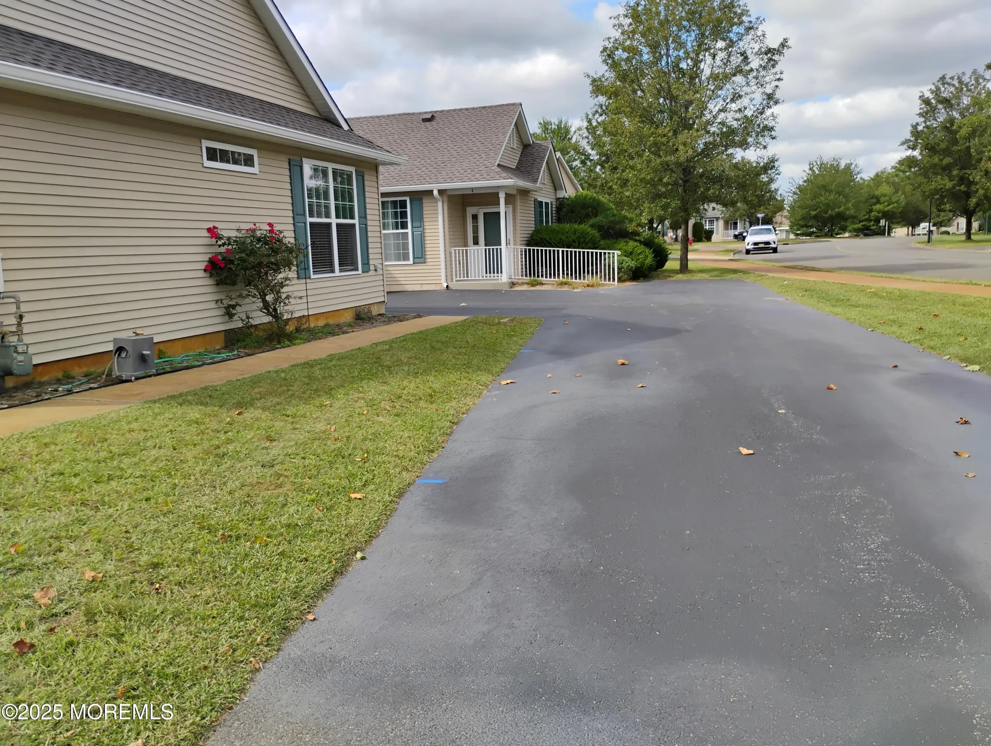 Property Slideshow image 3 of 3 | 2 winkle ct, Manchester, NJ, 08759