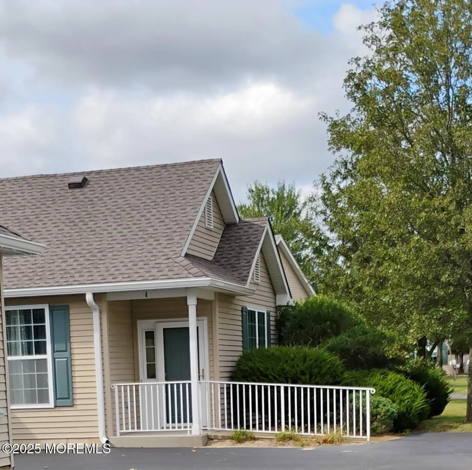 Property Slideshow image 1 of 1 | 4 winkle ct, Manchester, NJ, 08759