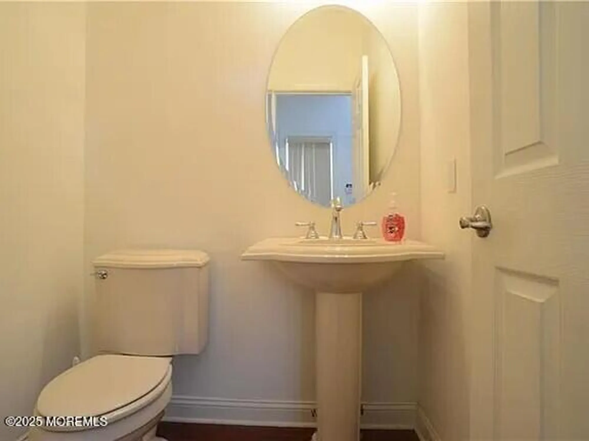 Property Slideshow image 33 of 61 | 108 scarborough way, Marlboro, NJ, 07746