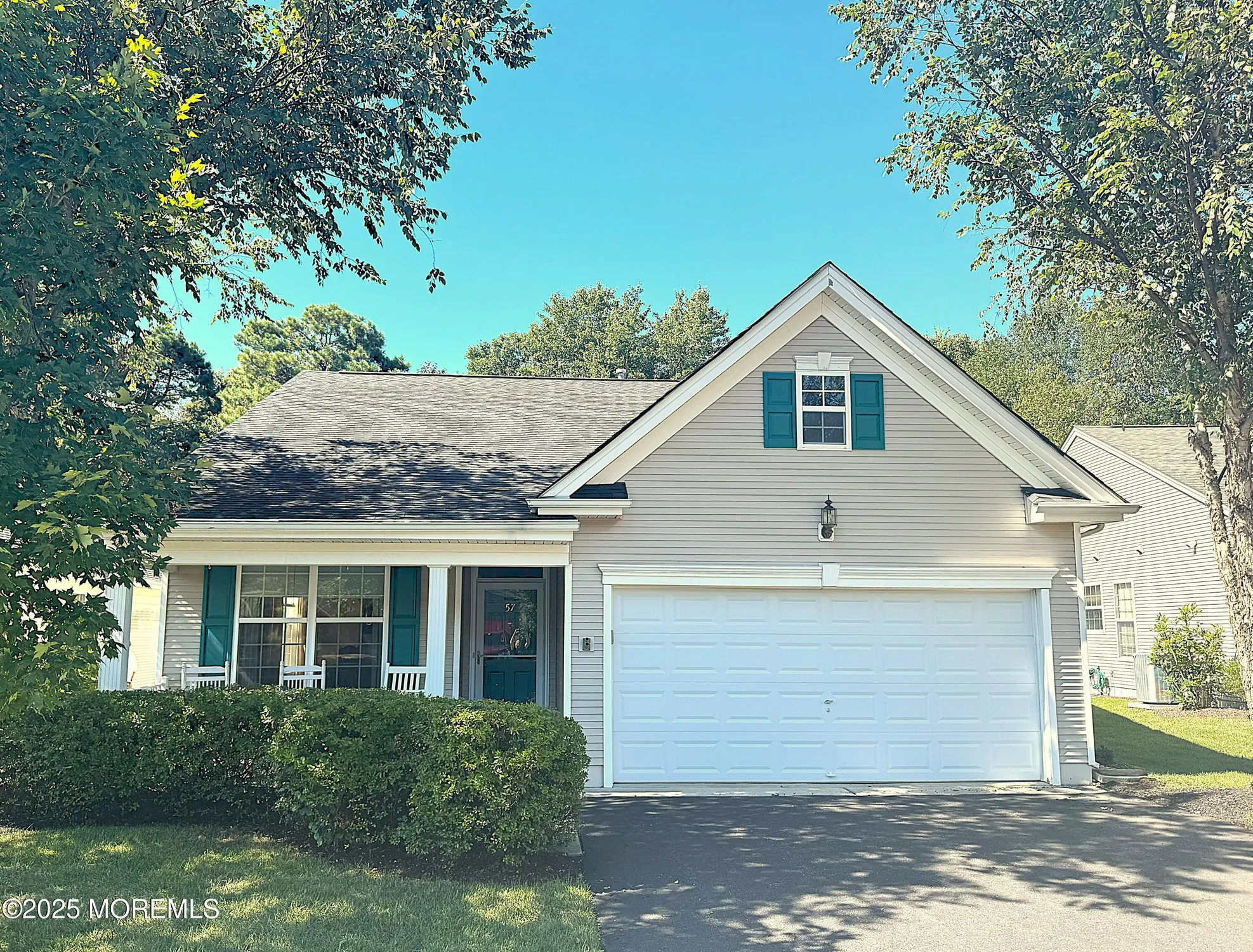 Property Slideshow image 2 of 55 | 57 chesterfield dr, Jackson, NJ, 08527