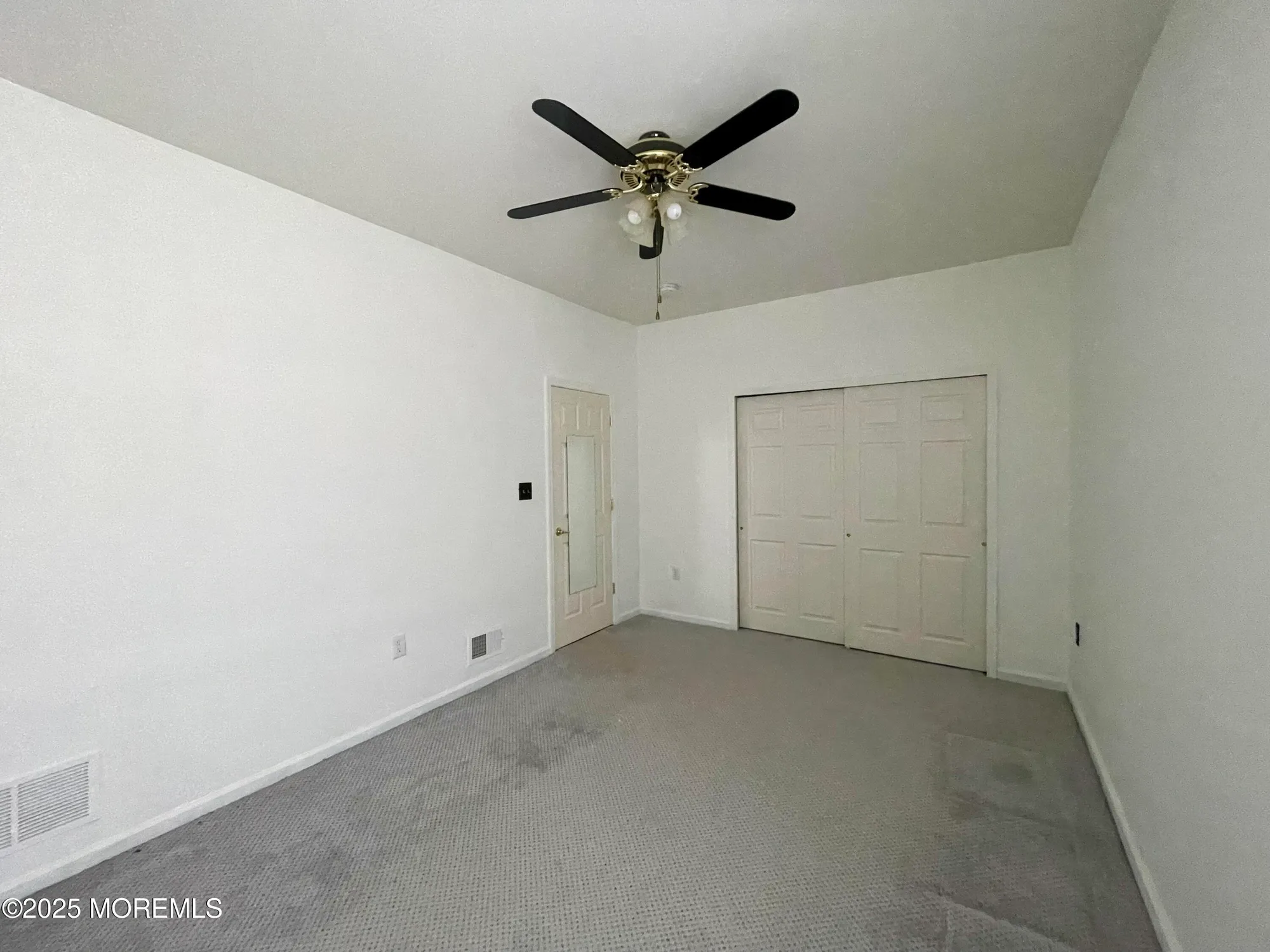 Property Slideshow image 23 of 50 | 87 huntington dr, Jackson, NJ, 08527