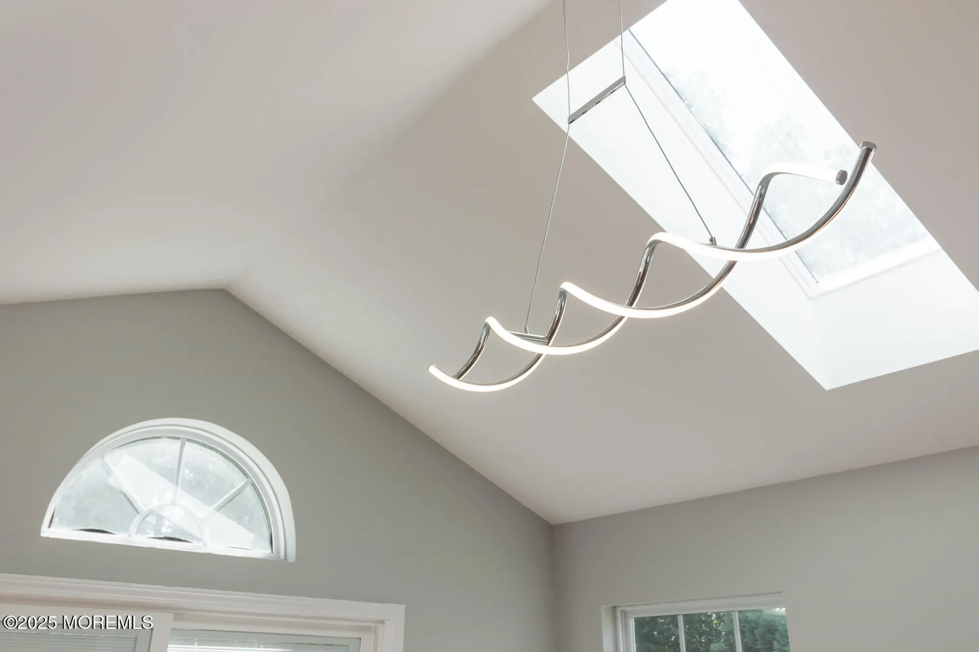 Property Slideshow image 23 of 36 | 3 winding river rd, Lakewood, NJ, 08701