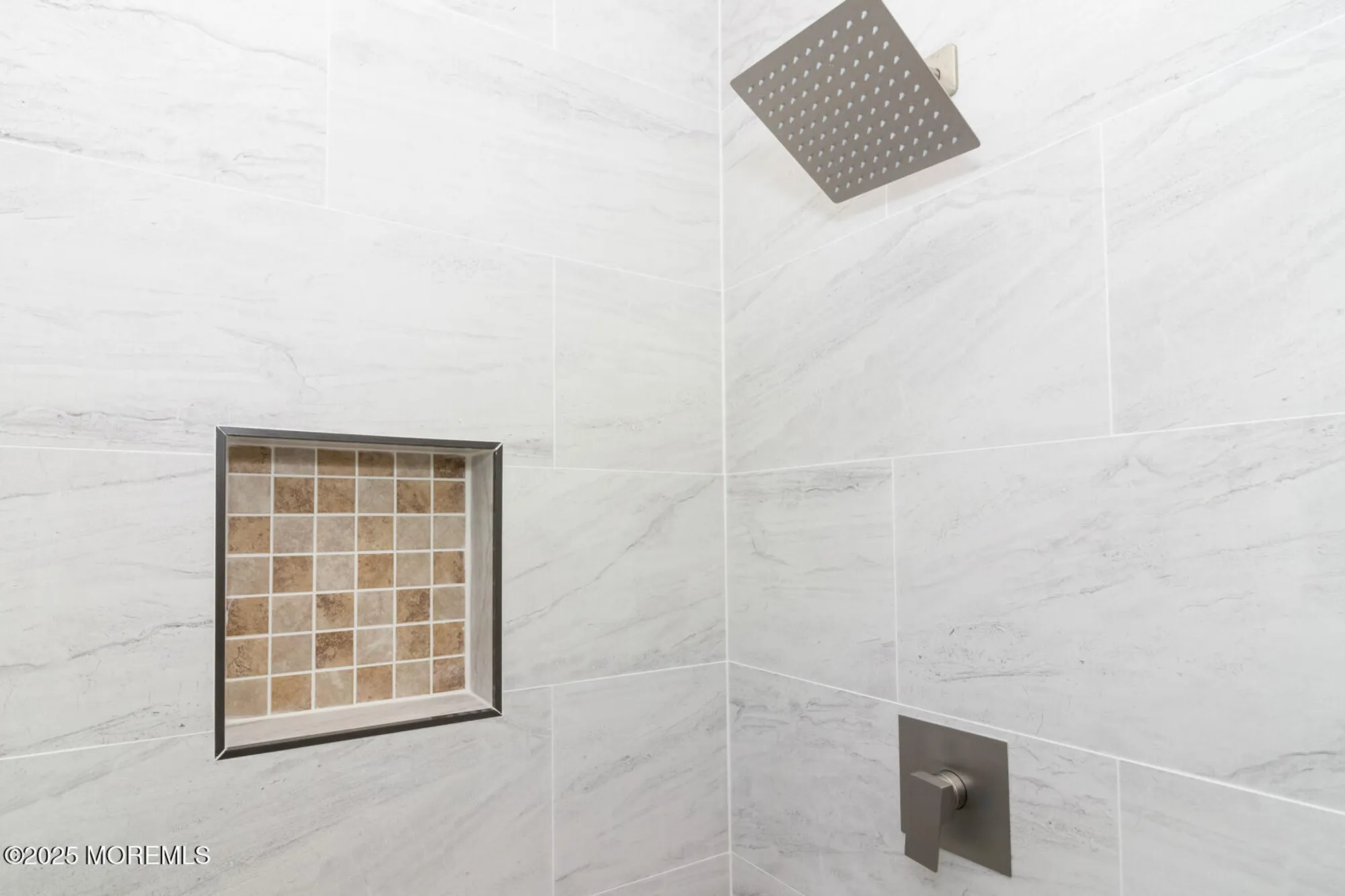 Property Slideshow image 20 of 36 | 3 winding river rd, Lakewood, NJ, 08701