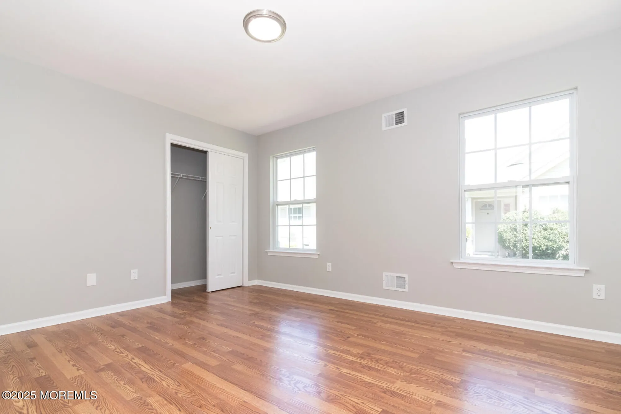 Property Slideshow image 22 of 36 | 3 winding river rd, Lakewood, NJ, 08701