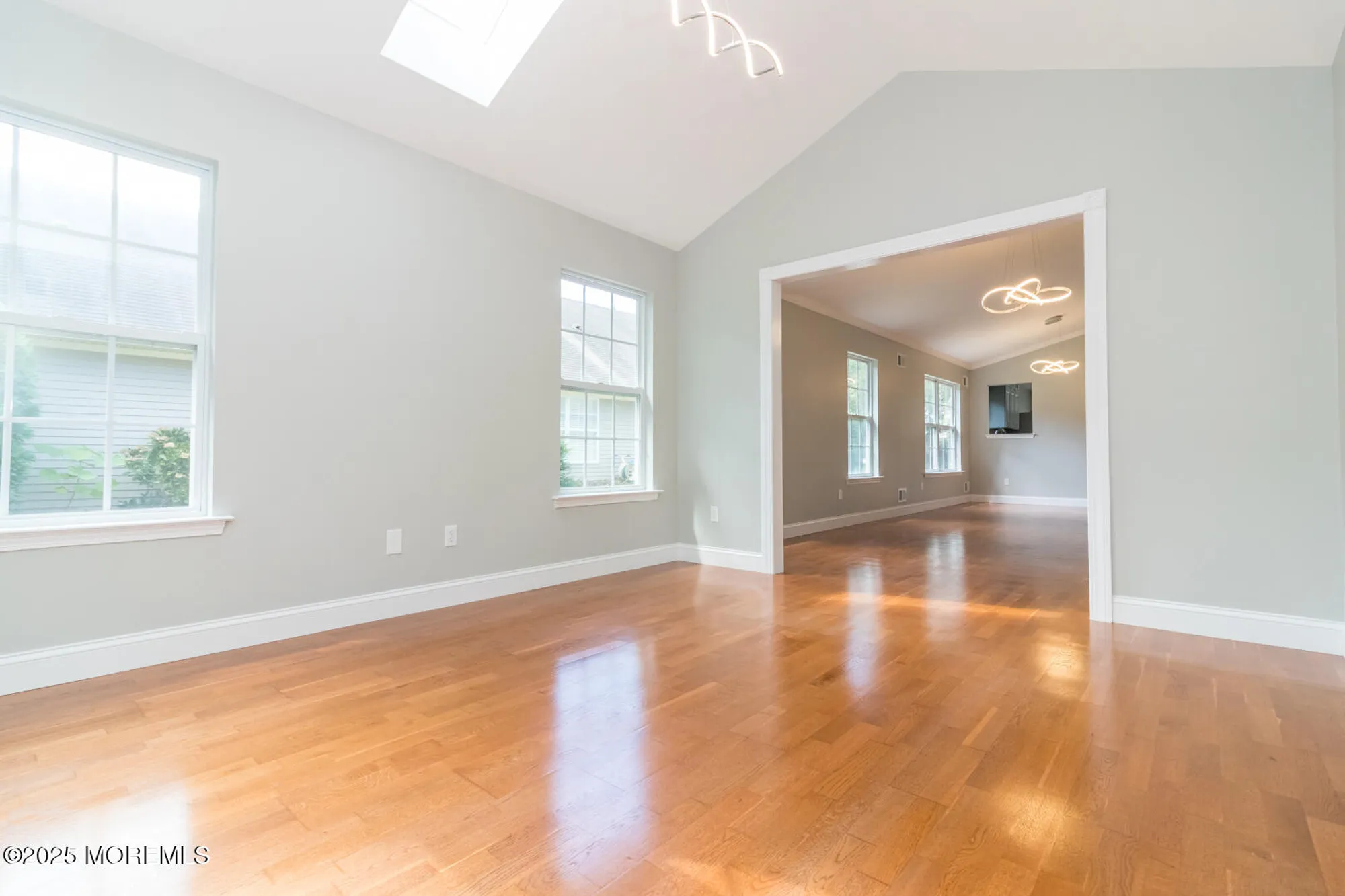 Property Slideshow image 14 of 36 | 3 winding river rd, Lakewood, NJ, 08701