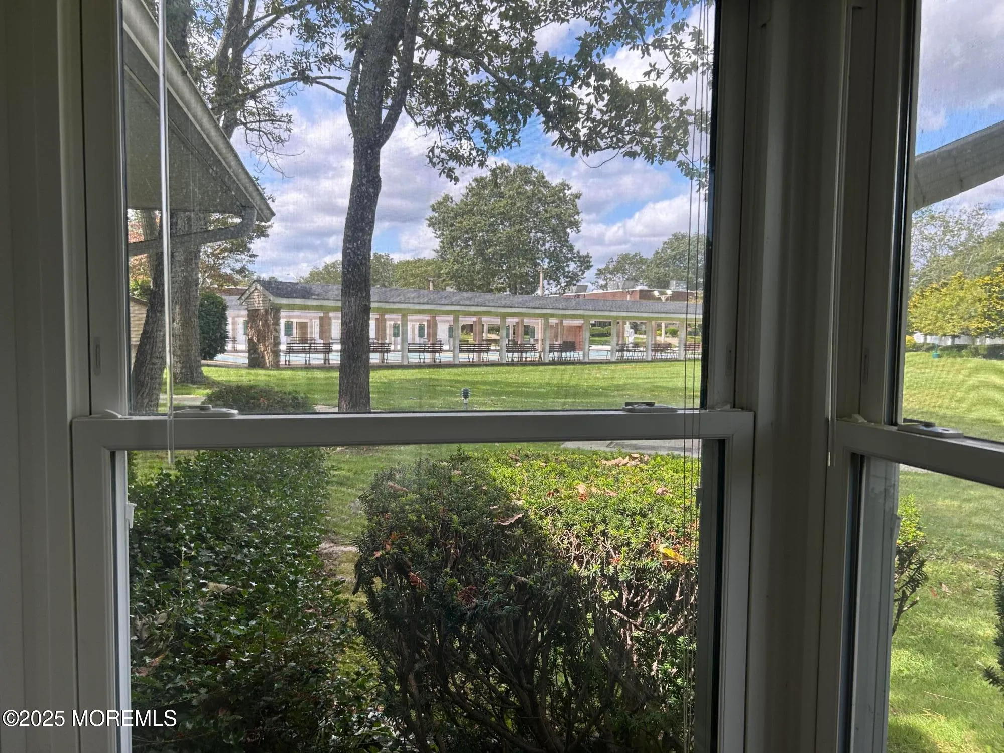 Property Slideshow image 10 of 30 | 1028b shetland dr, Lakewood, NJ, 08701