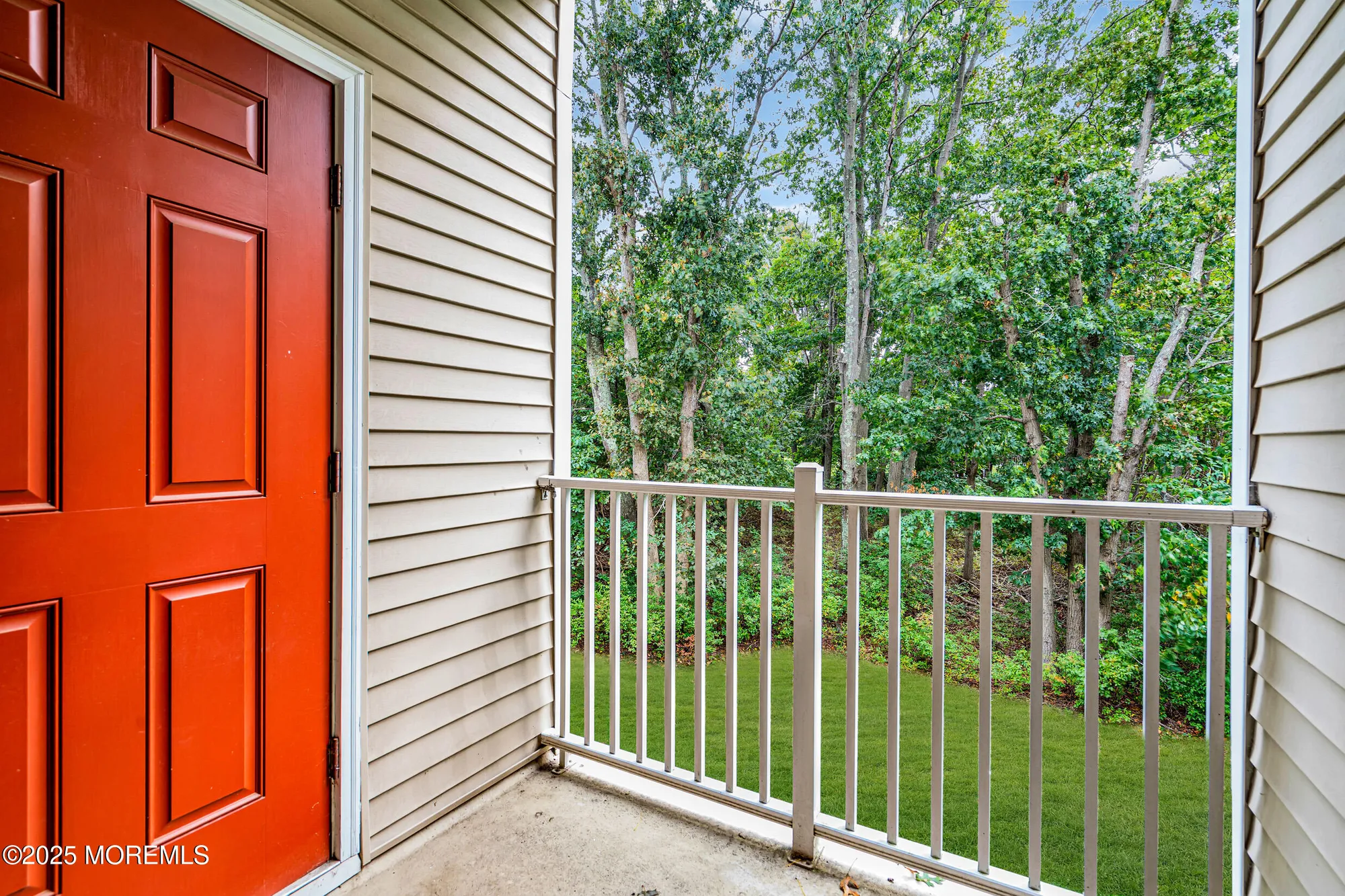 Property Slideshow image 21 of 39 | 425 sophee ln, Lakewood, NJ, 08701