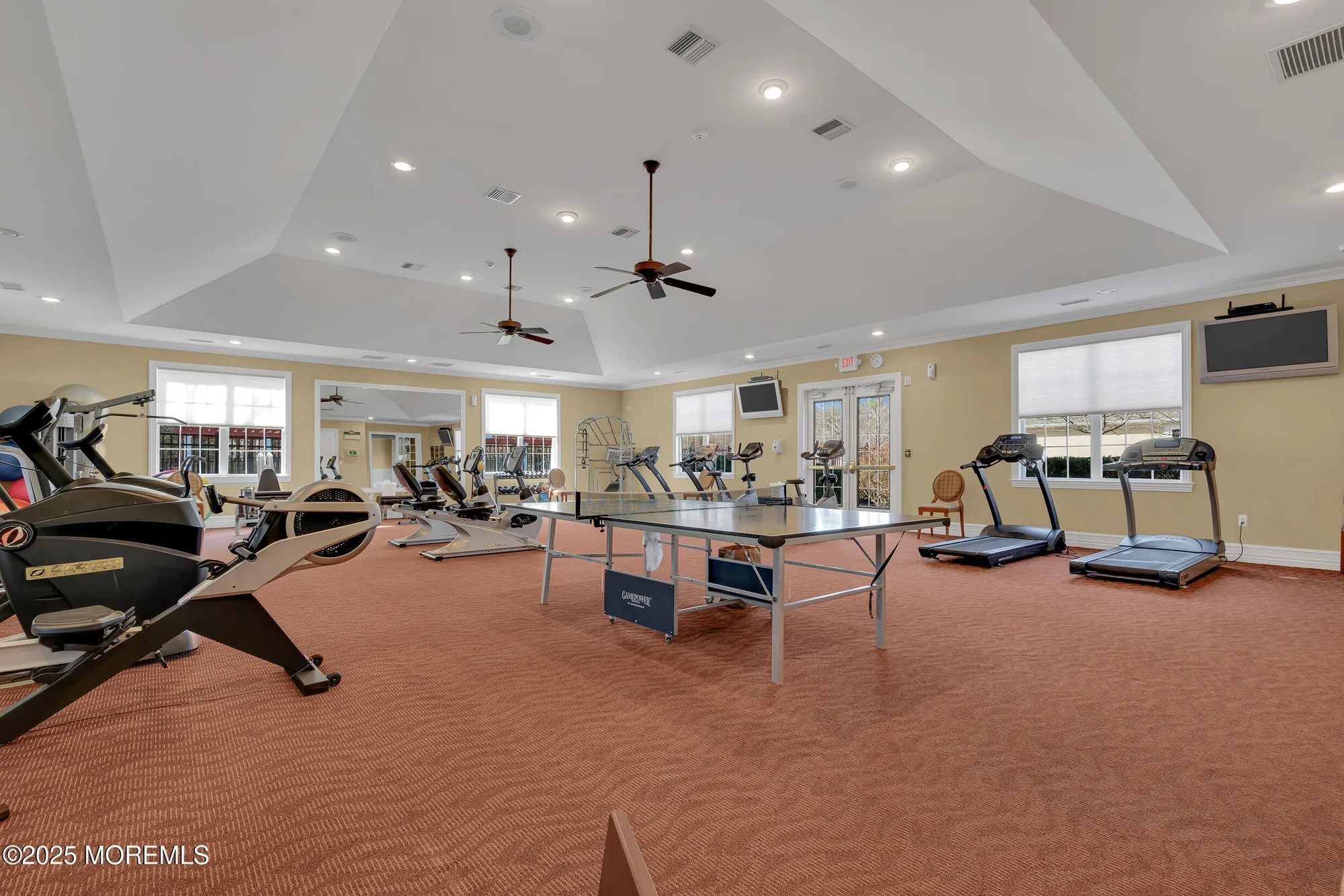Property Slideshow image 30 of 39 | 425 sophee ln, Lakewood, NJ, 08701