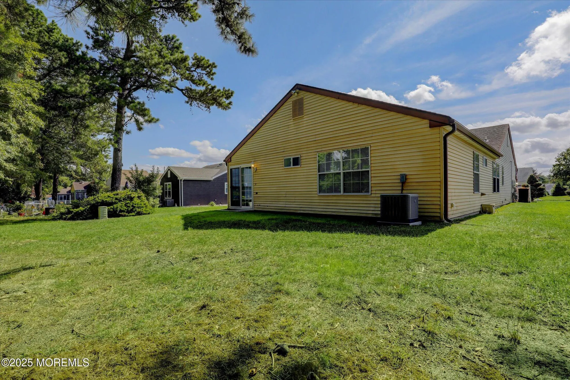 Property Slideshow image 40 of 51 | 42 twyford ln, Manchester, NJ, 08759