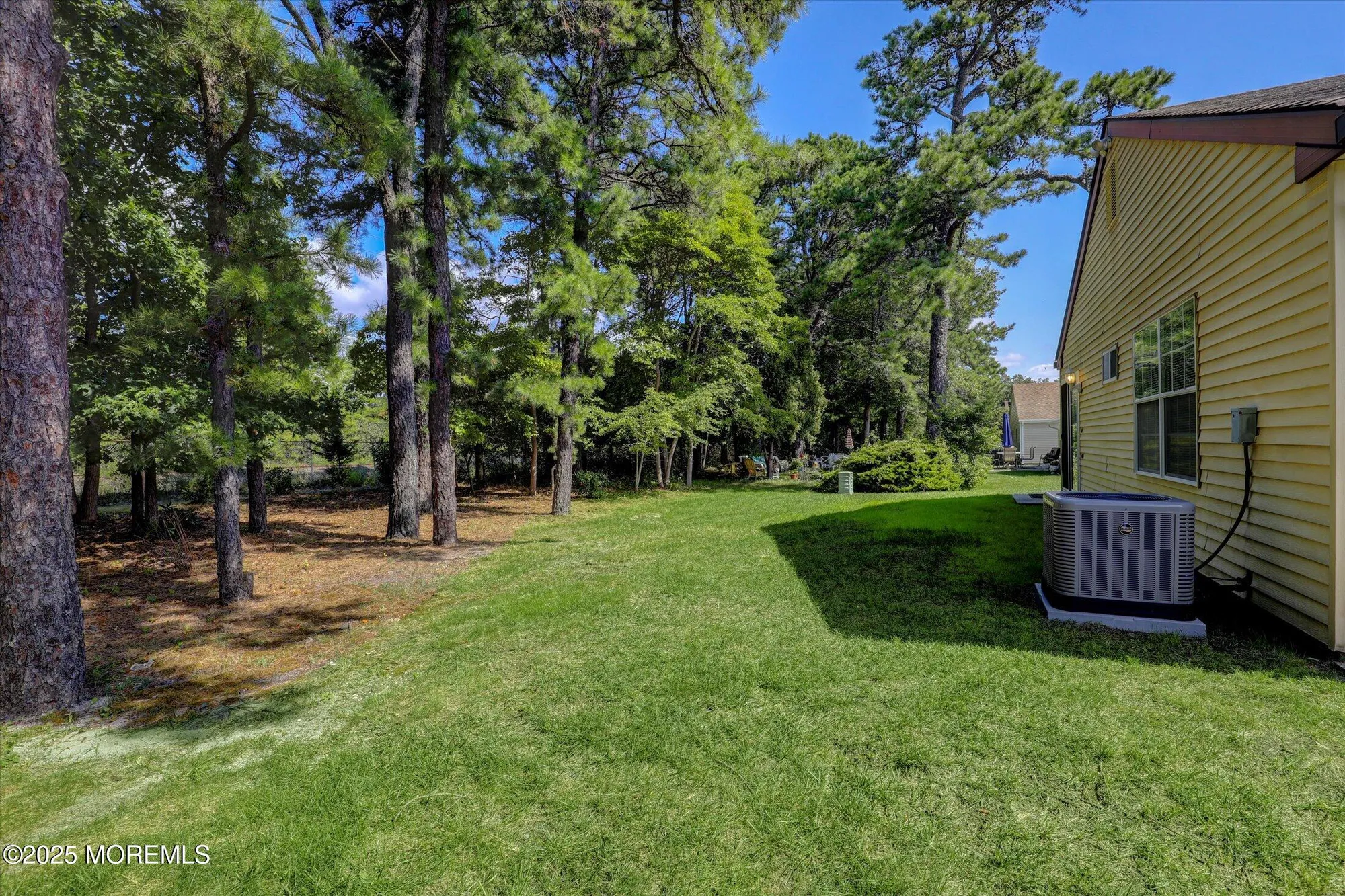 Property Slideshow image 41 of 51 | 42 twyford ln, Manchester, NJ, 08759