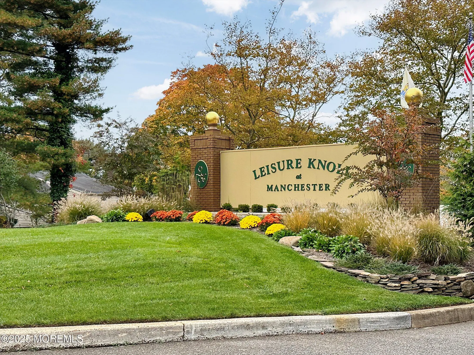 Property Slideshow image 43 of 51 | 42 twyford ln, Manchester, NJ, 08759