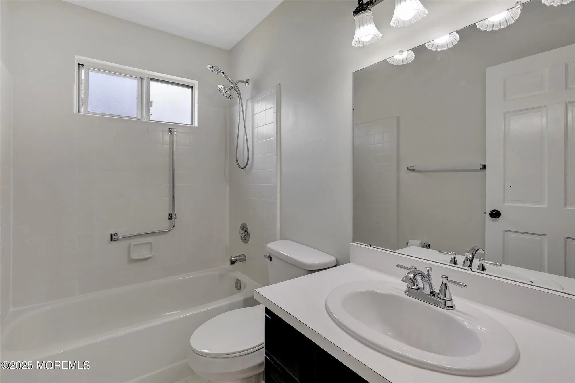 Property Slideshow image 36 of 51 | 42 twyford ln, Manchester, NJ, 08759