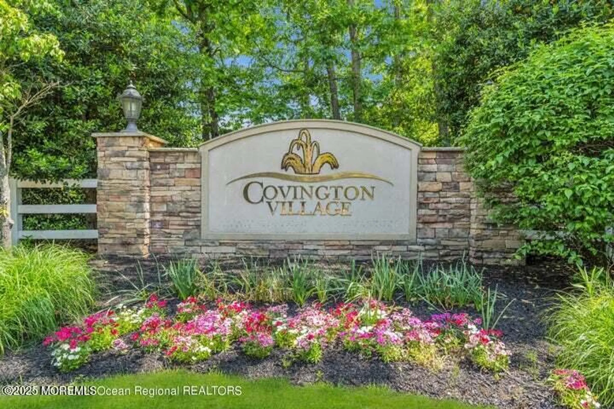 Property Slideshow image 7 of 39 | 425 sophee ln, Lakewood, NJ, 08701