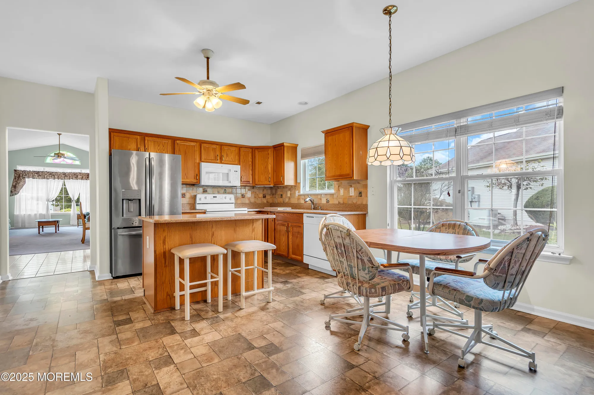 Property Slideshow image 7 of 32 | 20 rochford dr, Manchester, NJ, 08759