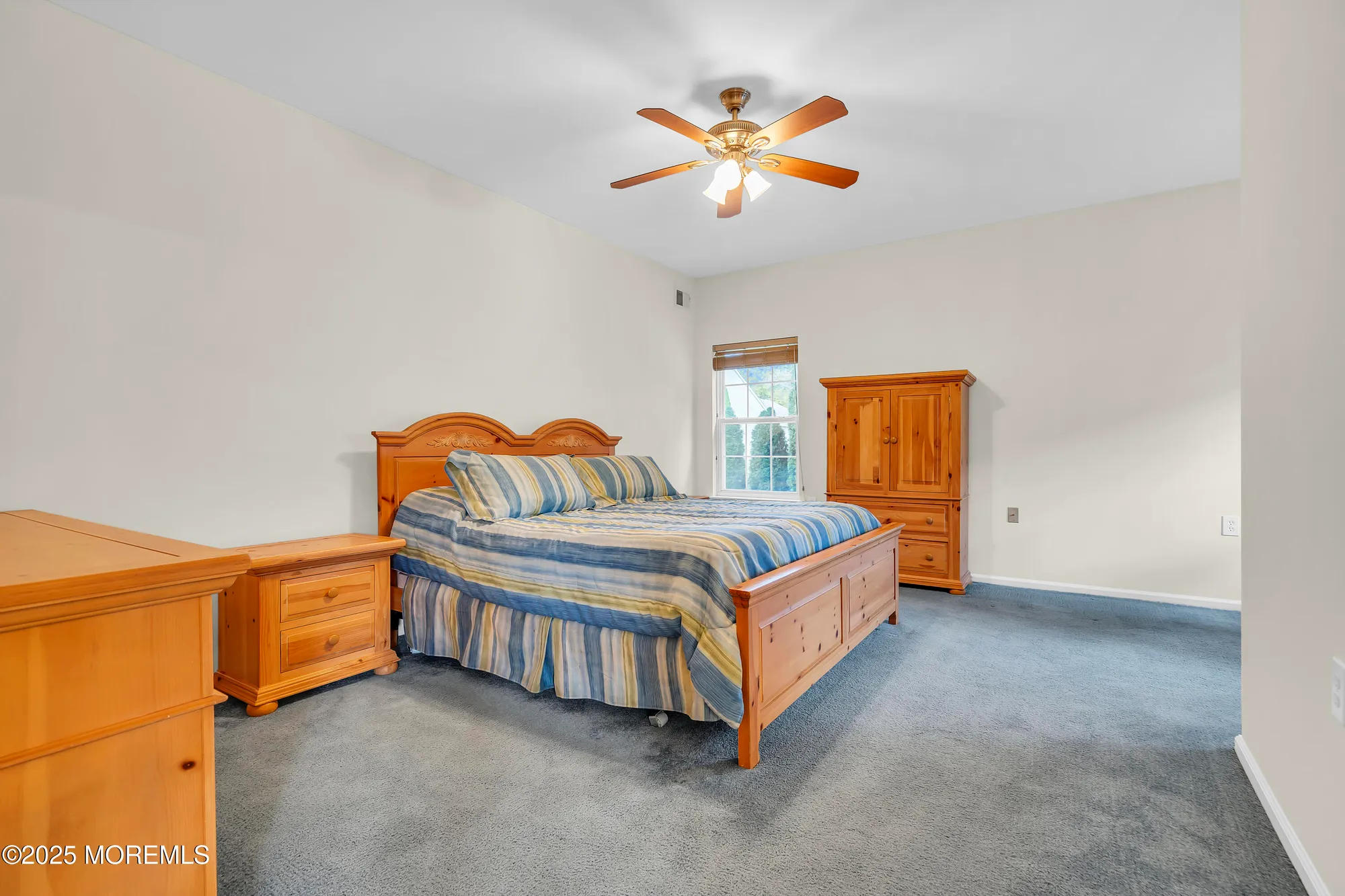 Property Slideshow image 14 of 32 | 20 rochford dr, Manchester, NJ, 08759