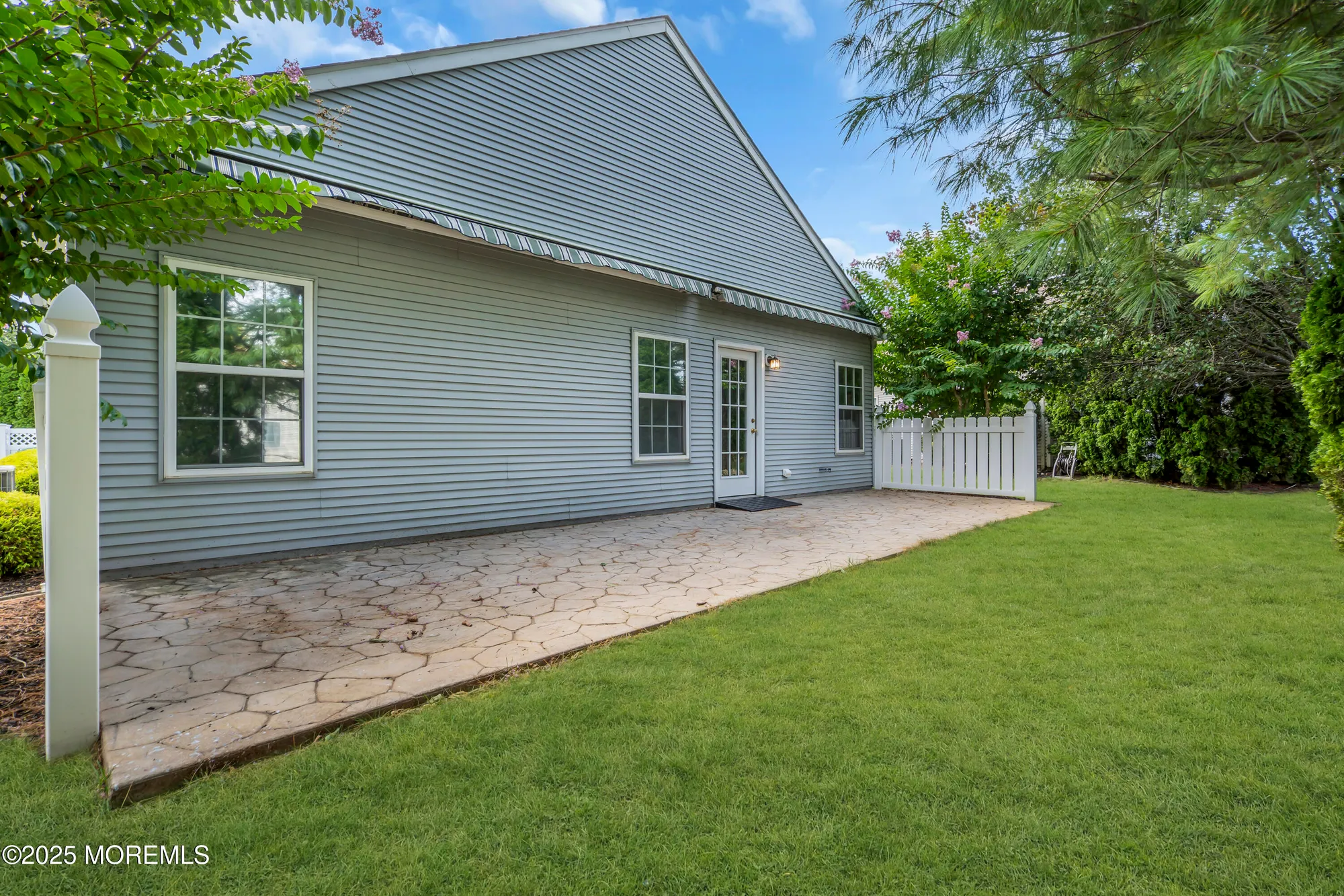 Property Slideshow image 23 of 32 | 20 rochford dr, Manchester, NJ, 08759