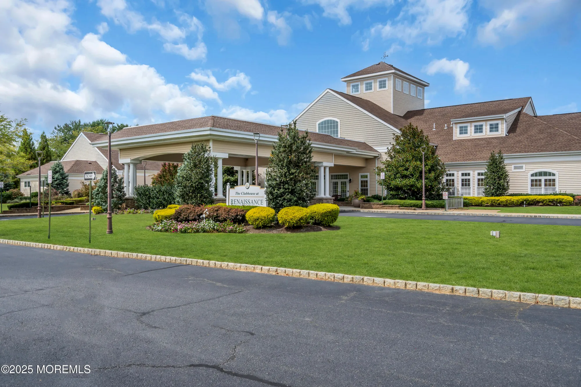 Property Slideshow image 24 of 32 | 20 rochford dr, Manchester, NJ, 08759