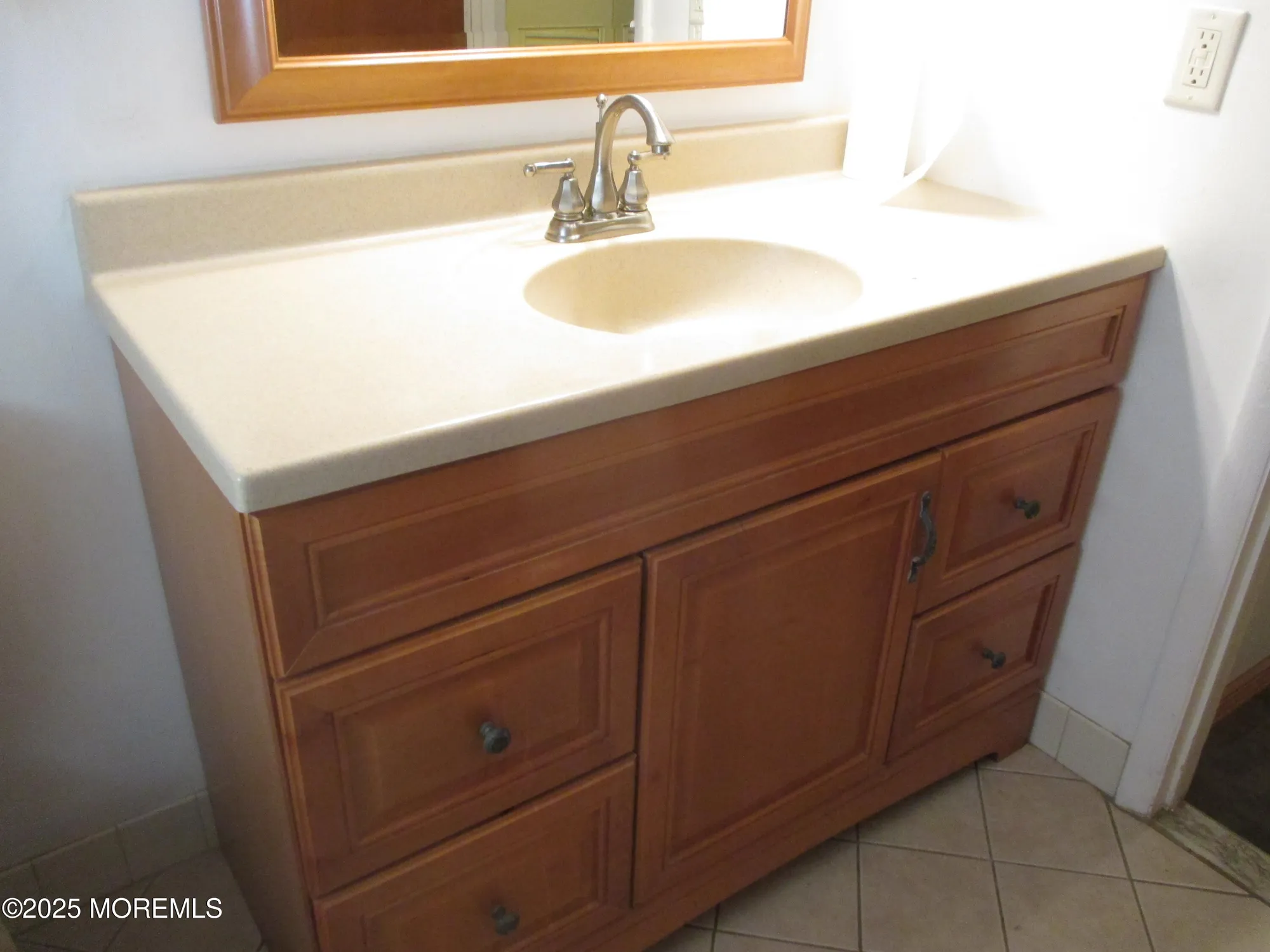 Property Slideshow image 22 of 36 | 243d jefferson ct, Lakewood, NJ, 08701