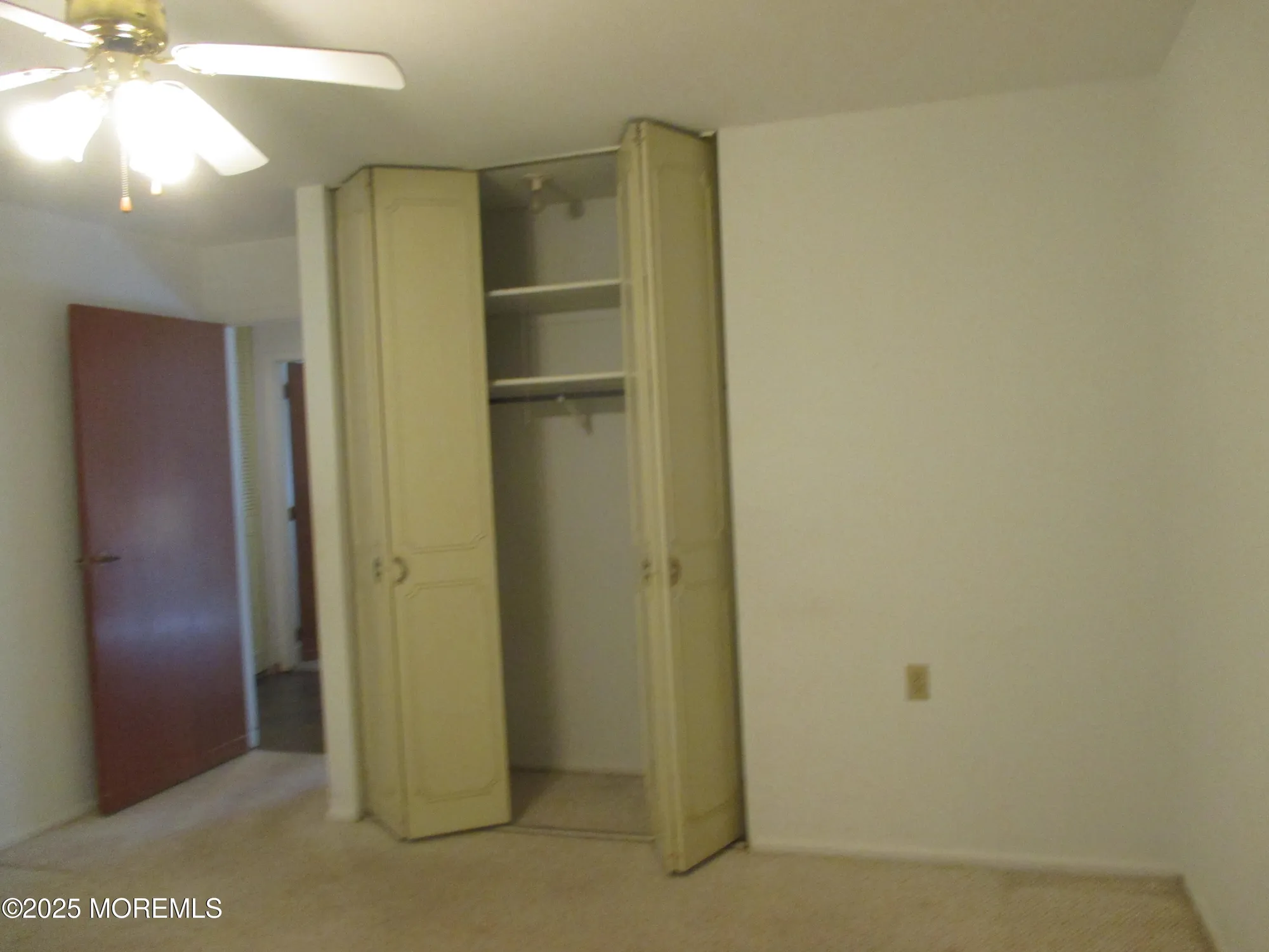 Property Slideshow image 36 of 36 | 243d jefferson ct, Lakewood, NJ, 08701