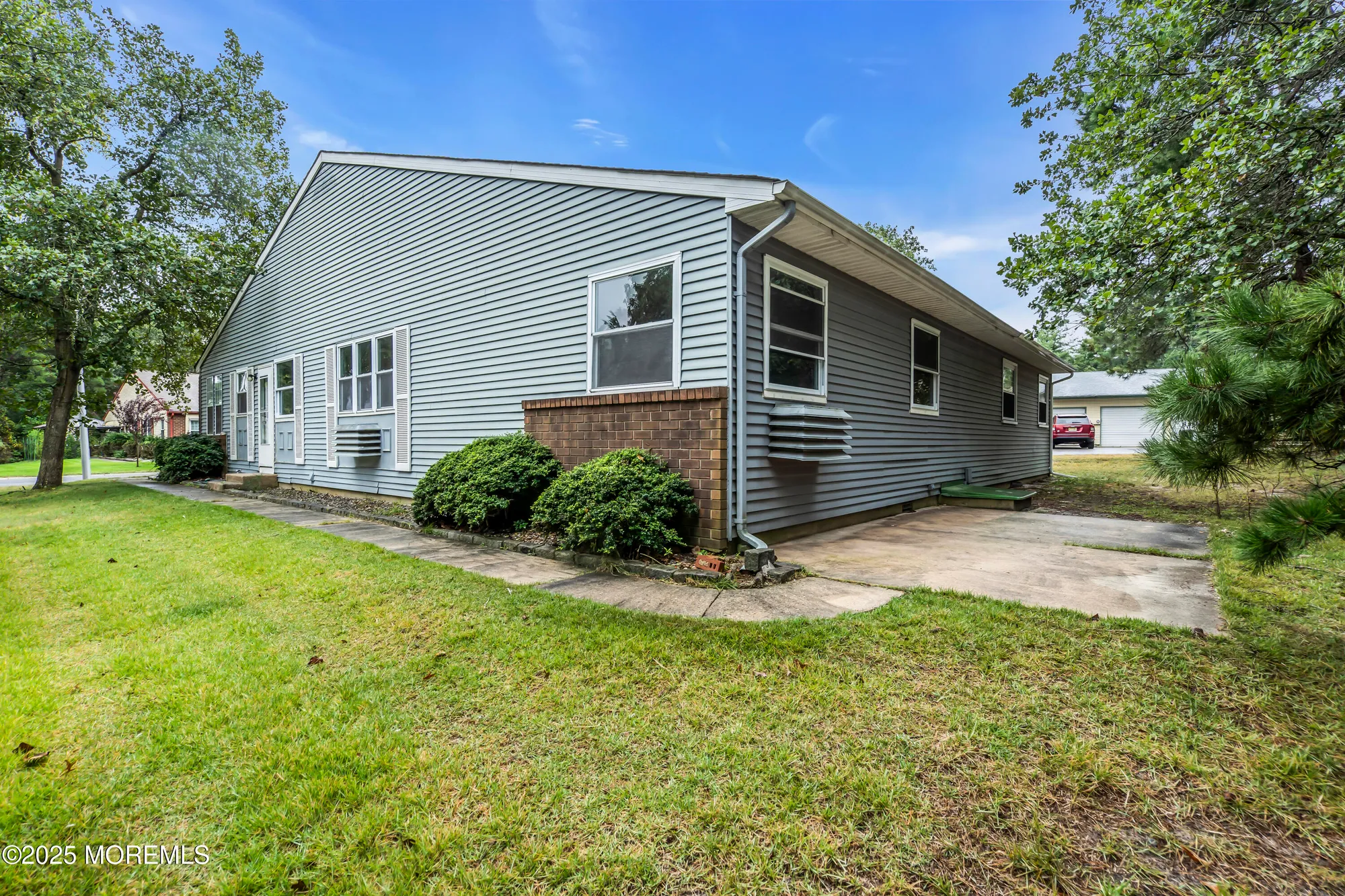 Property Slideshow image 19 of 21 | 4b pembroke ln # 52, Whiting, NJ, 08759