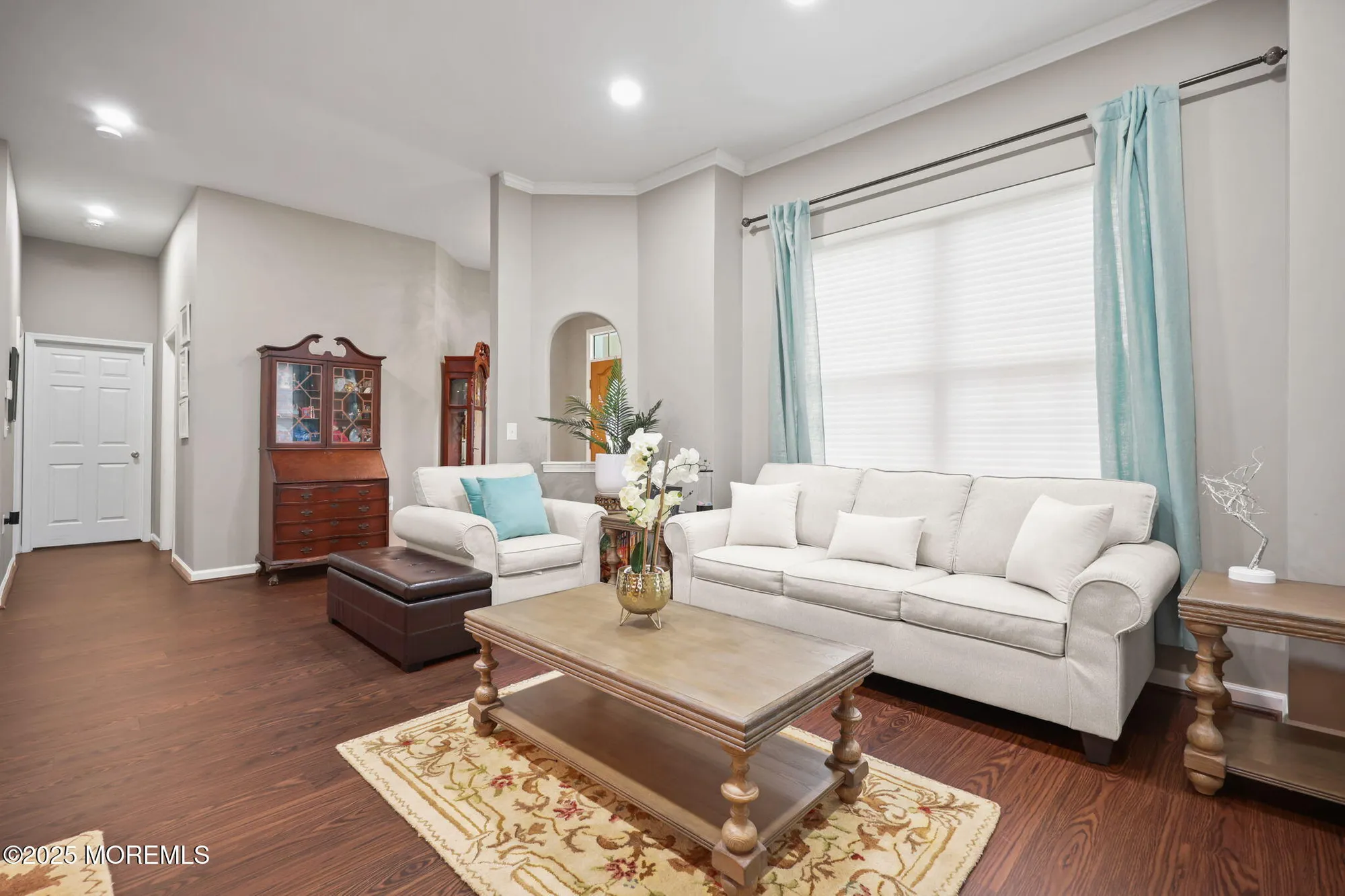 Property Slideshow image 8 of 38 | 22 baltusrol dr, Jackson, NJ, 08527