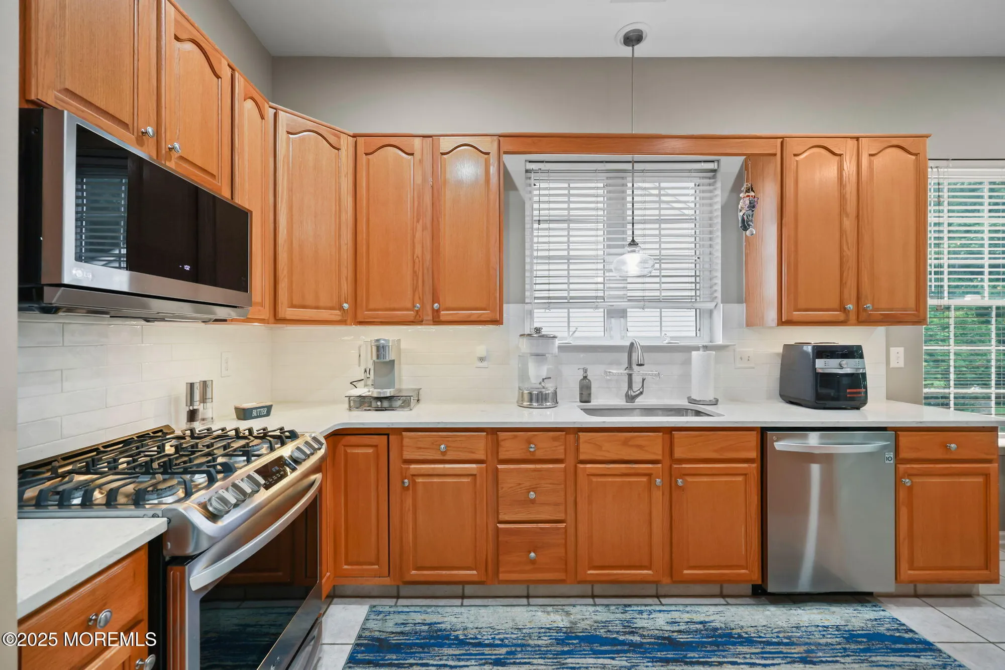 Property Slideshow image 17 of 38 | 22 baltusrol dr, Jackson, NJ, 08527