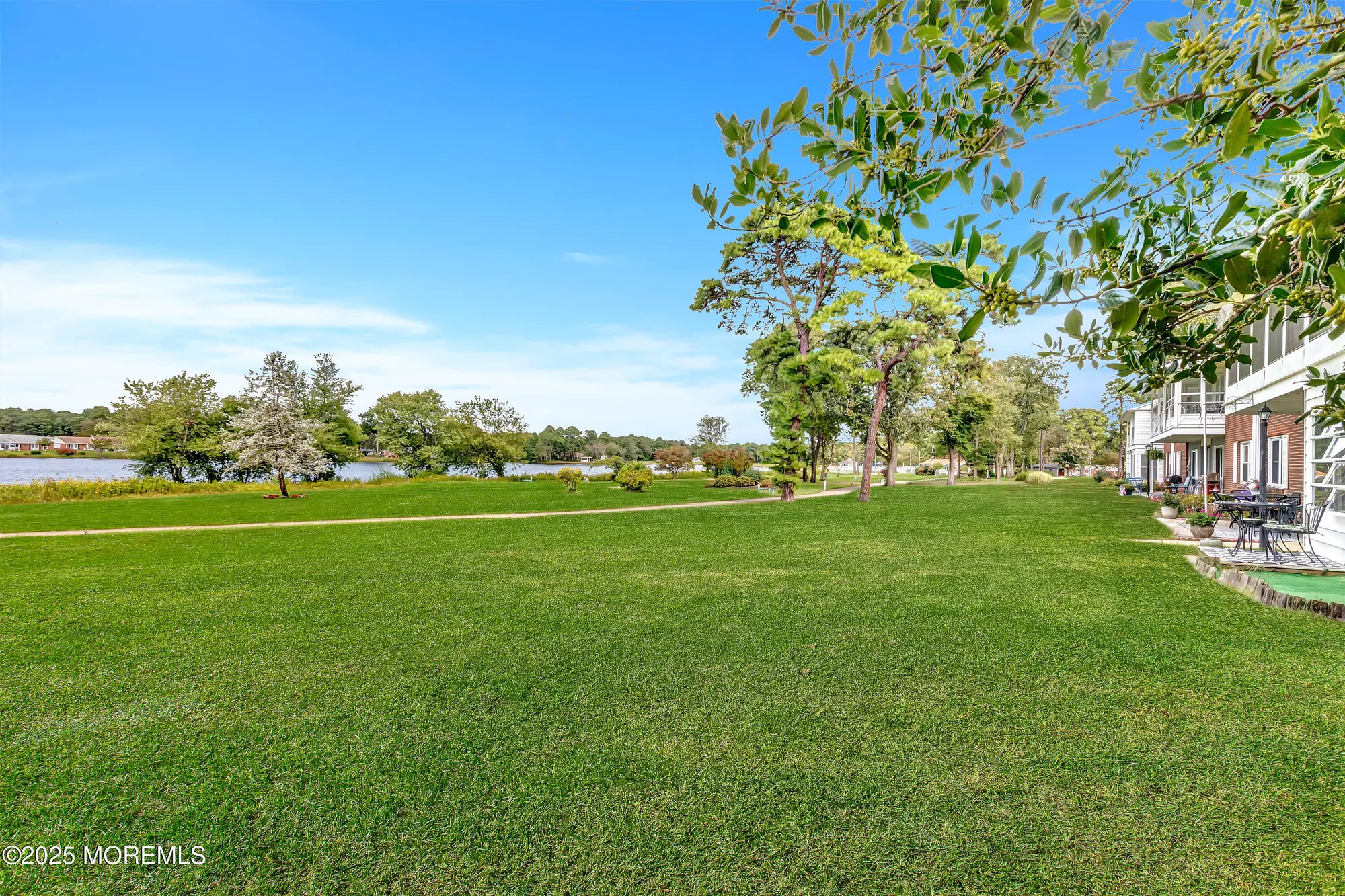 Property Slideshow image 14 of 21 | 39m cambridge ct, Lakewood, NJ, 08701