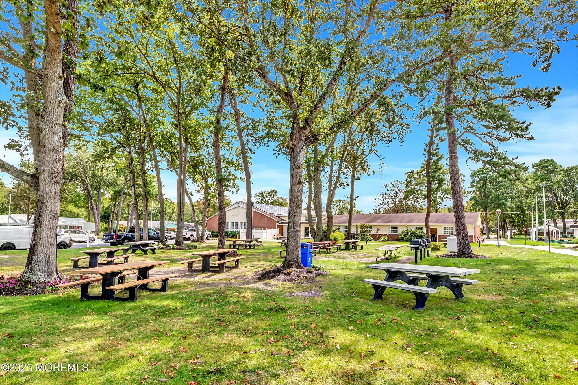 Property Slideshow image 17 of 21 | 39m cambridge ct, Lakewood, NJ, 08701