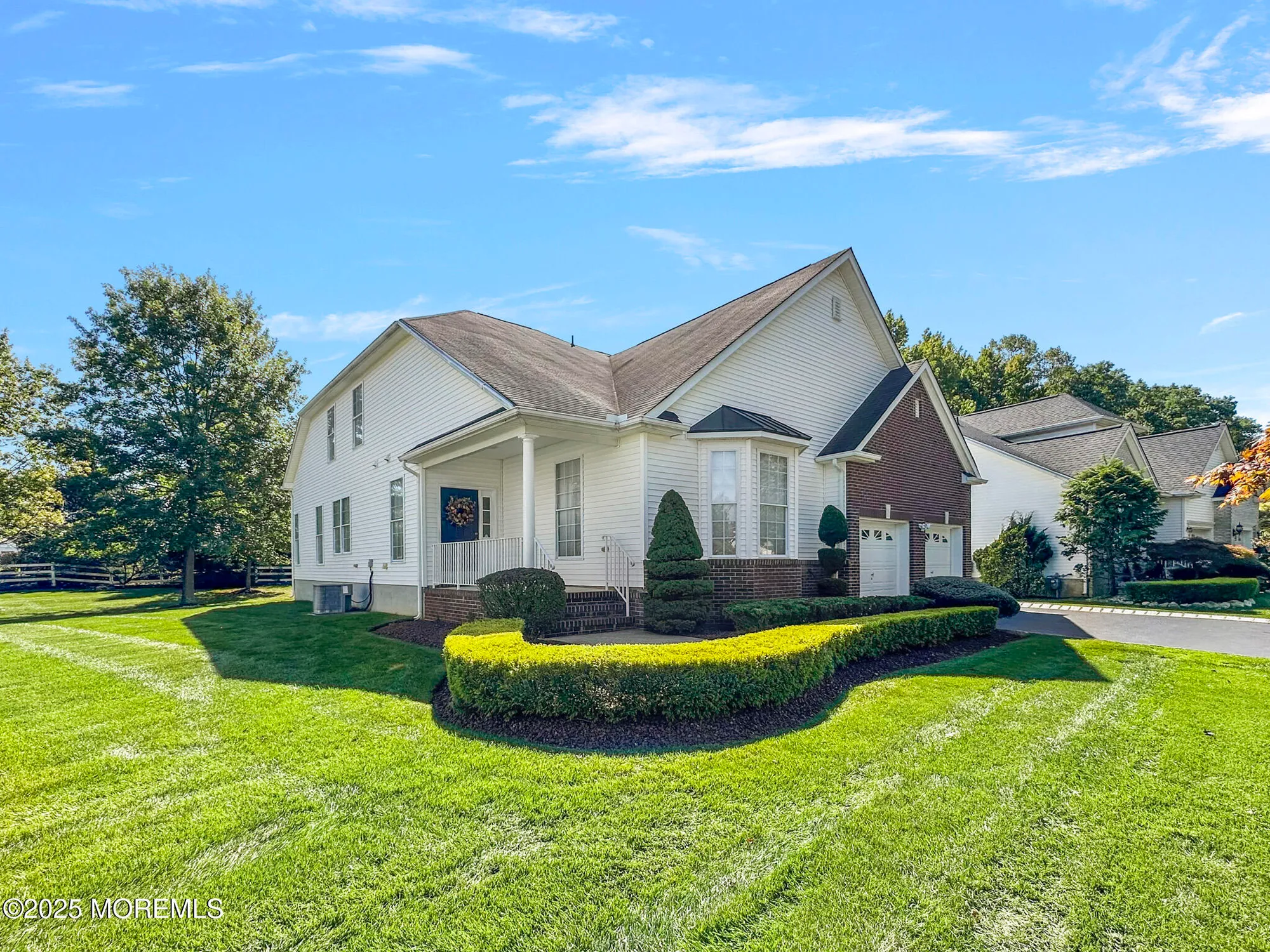 Property Slideshow image 3 of 49 | 142 scarborough way, Marlboro, NJ, 07746