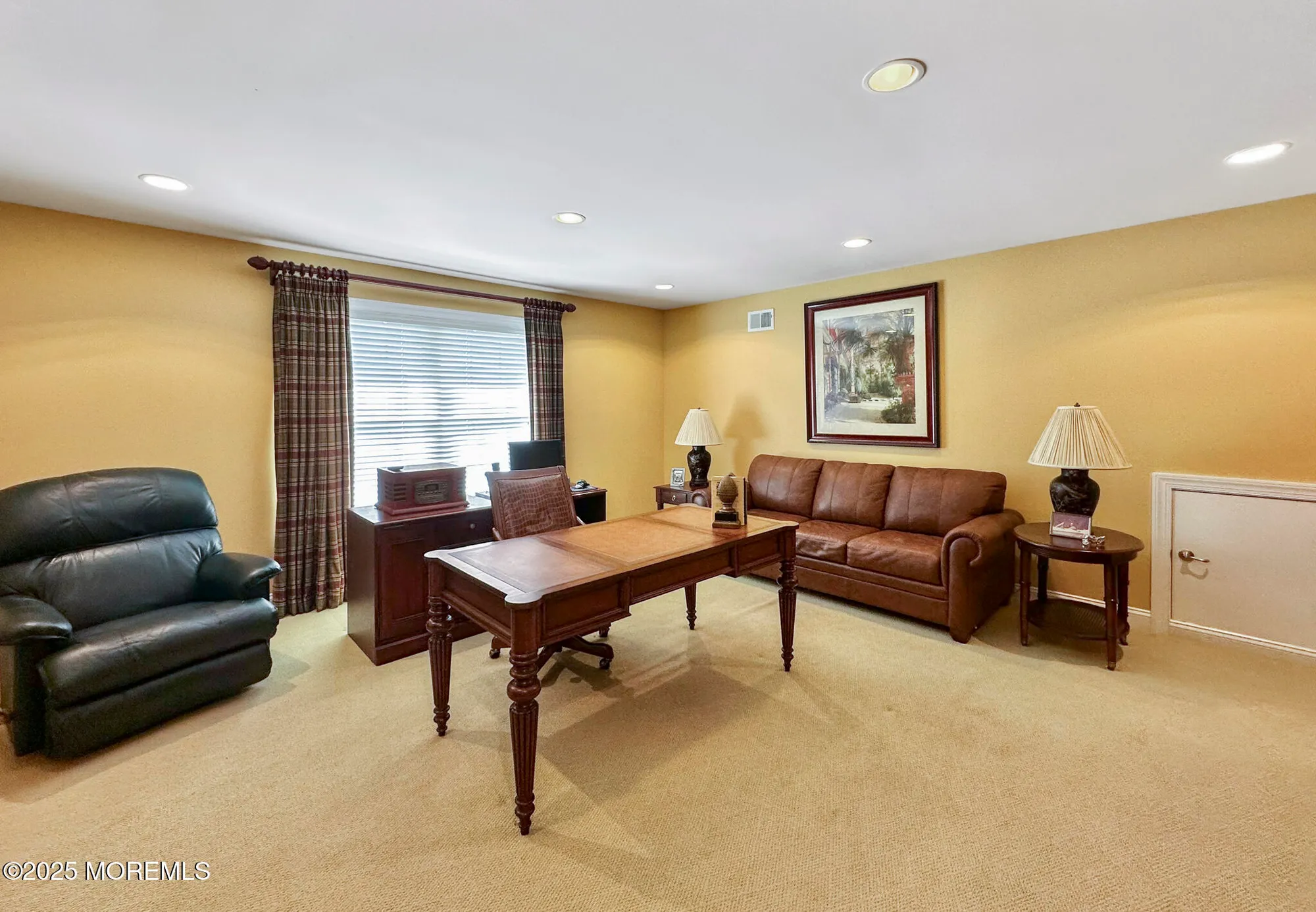 Property Slideshow image 30 of 49 | 142 scarborough way, Marlboro, NJ, 07746