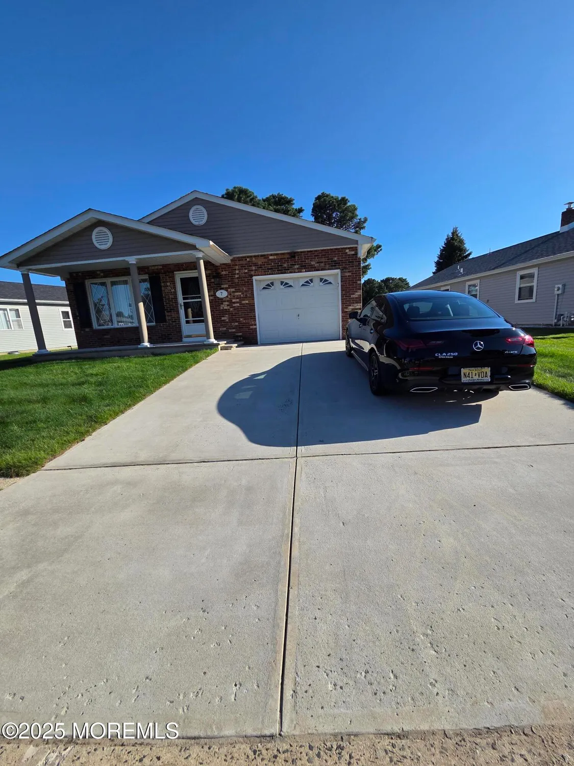 Property Slideshow image 5 of 46 | 7 augusta ct, Toms River, NJ, 08757