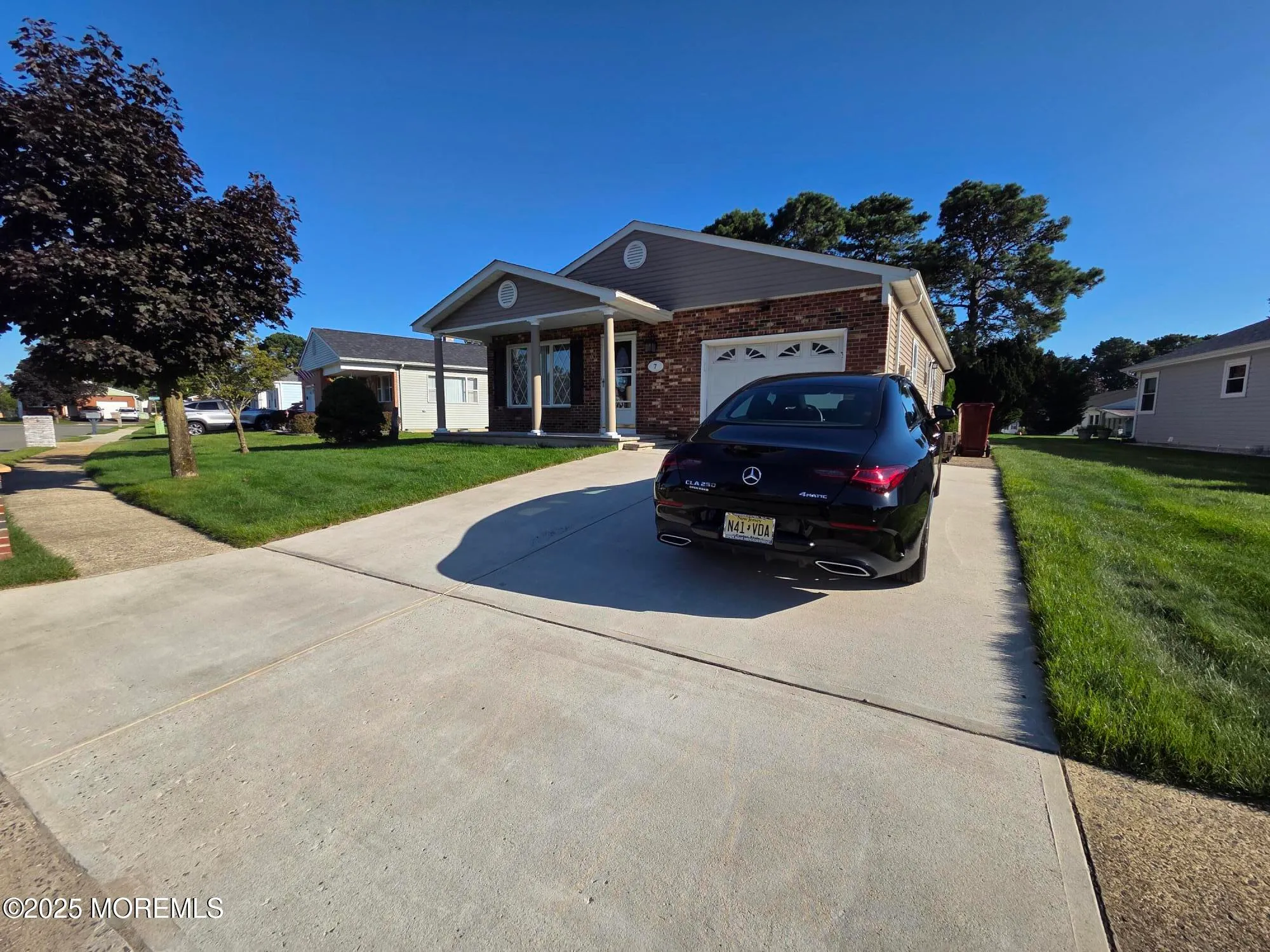 Property Slideshow image 6 of 46 | 7 augusta ct, Toms River, NJ, 08757