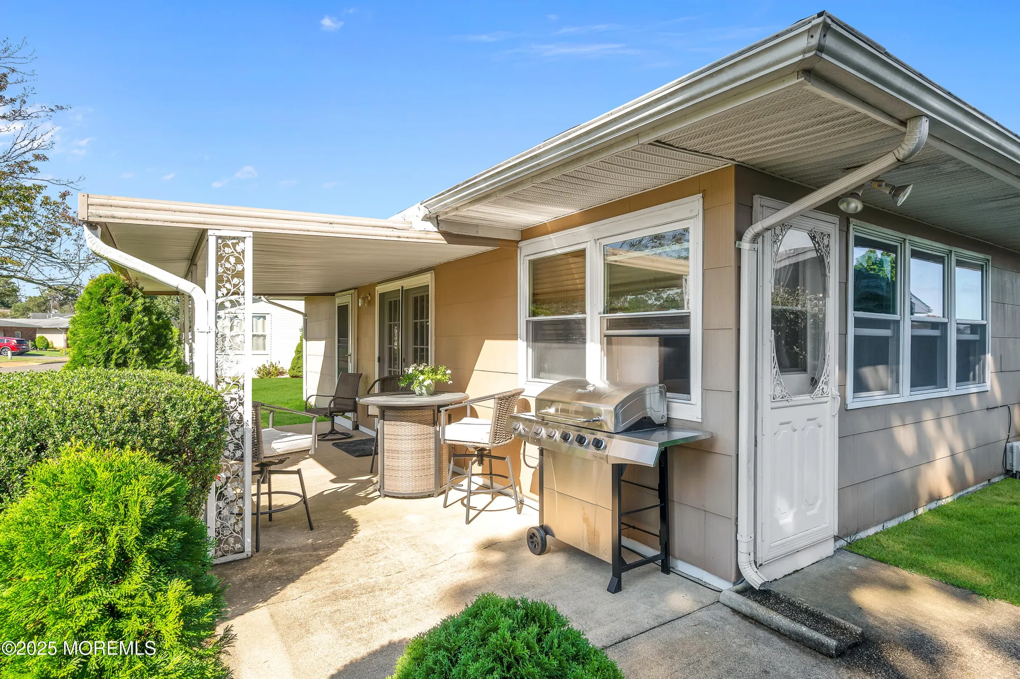 Property Slideshow image 22 of 25 | 6 heywood ct, Brick, NJ, 08724