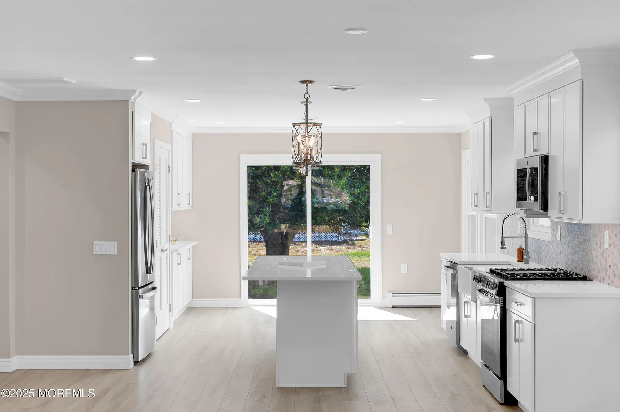 Property Slideshow image 7 of 39 | 9 banning ct, Toms River, NJ, 08757