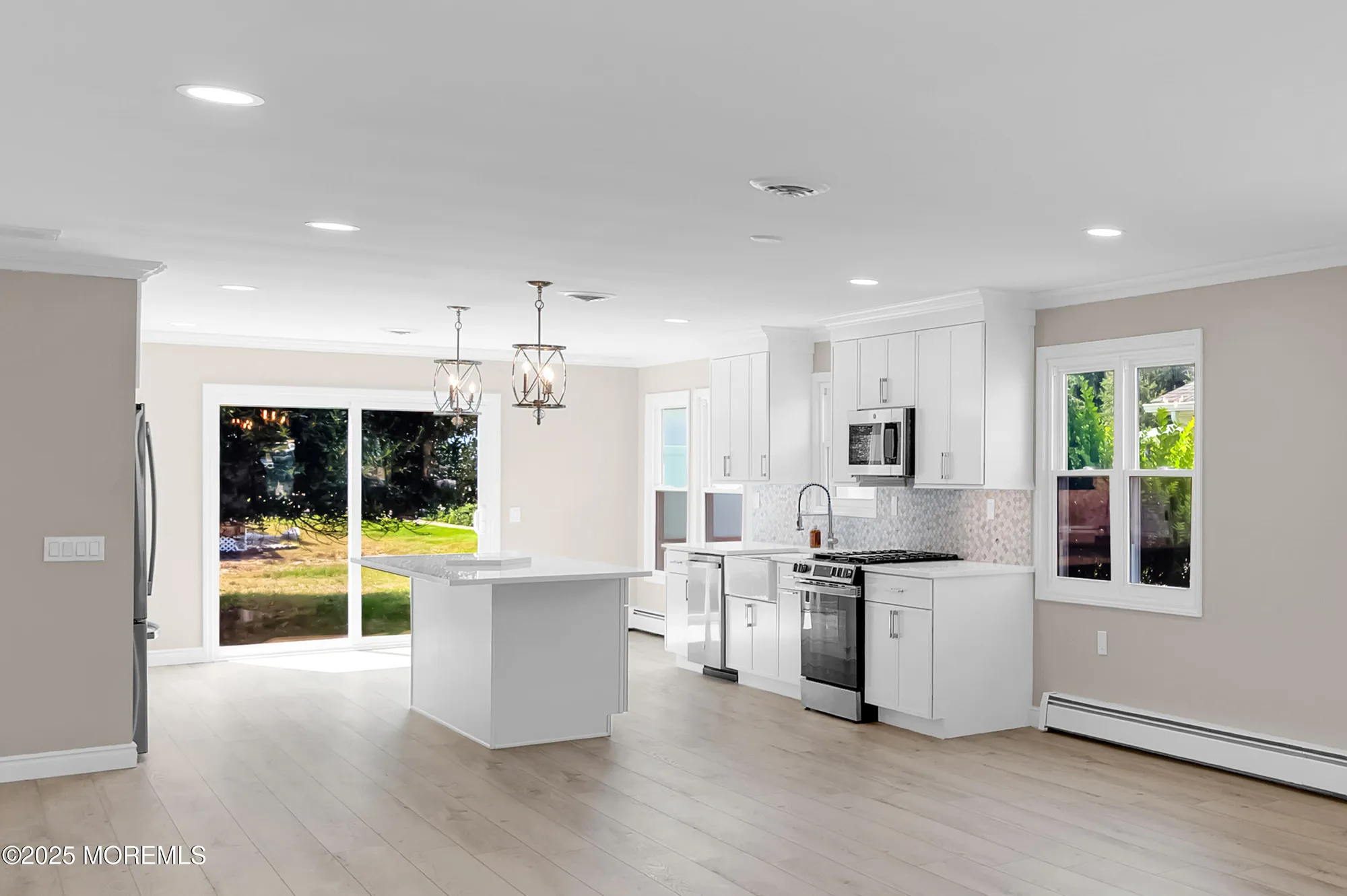 Property Slideshow image 16 of 39 | 9 banning ct, Toms River, NJ, 08757