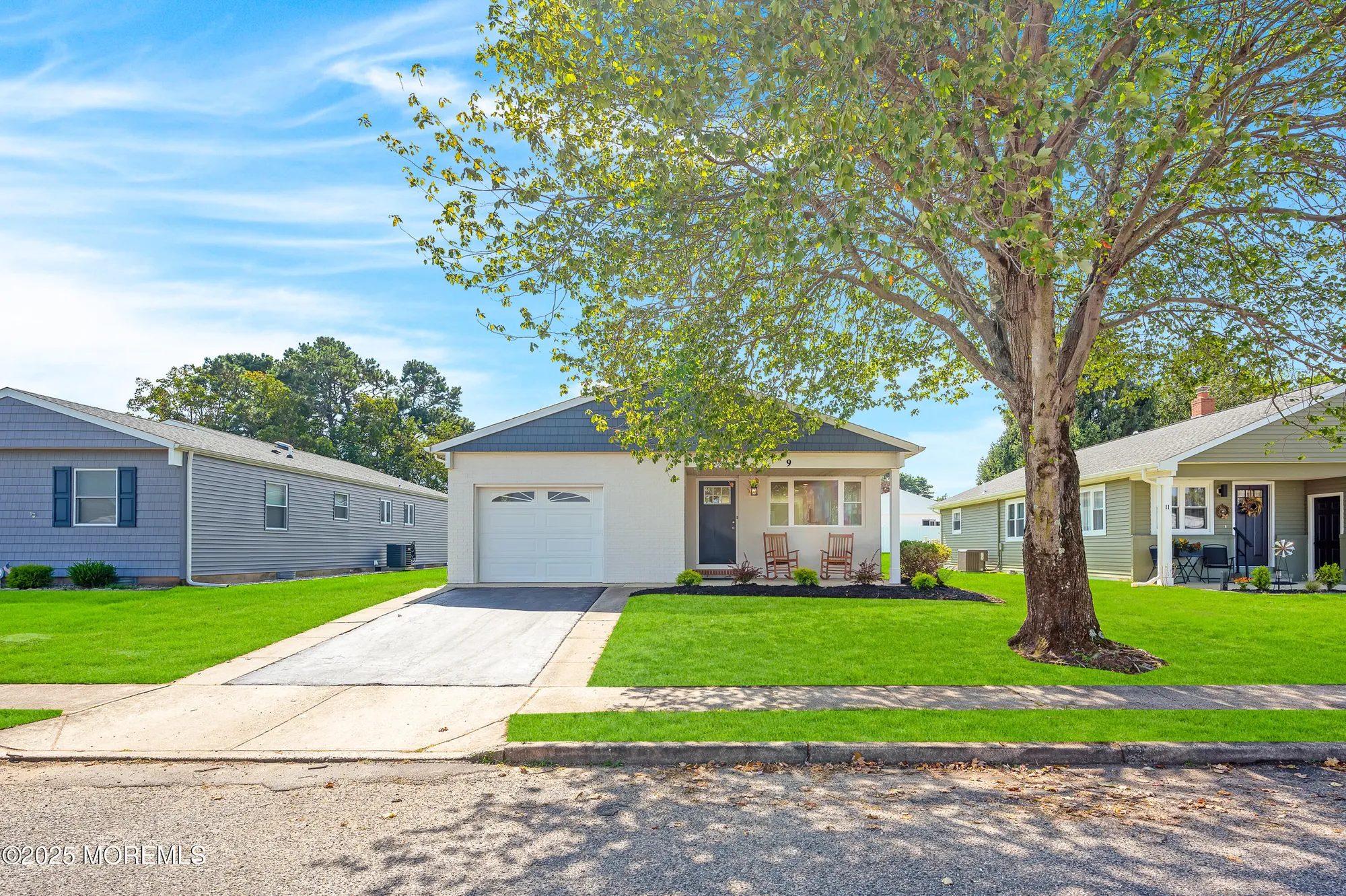 Property Slideshow image 3 of 39 | 9 banning ct, Toms River, NJ, 08757