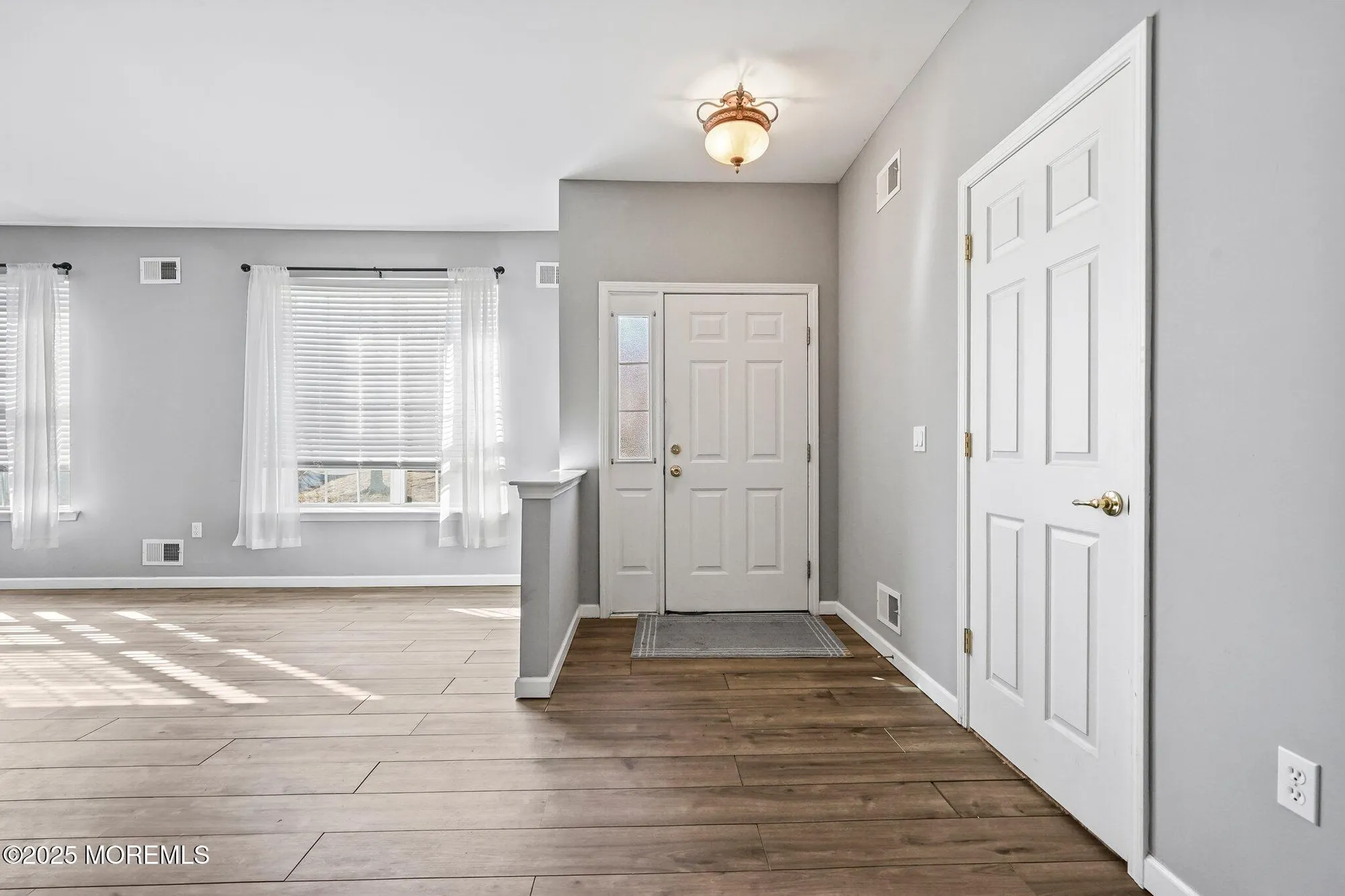 Property Slideshow image 5 of 32 | 30 winkle ct, Manchester, NJ, 08759