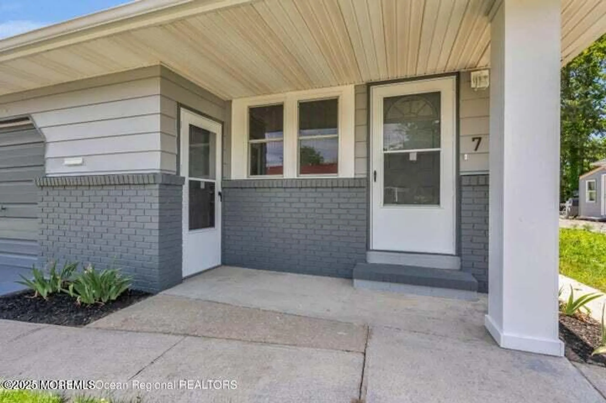 Property Slideshow image 2 of 14 | 7 mount kisco dr, Toms River, NJ, 08753