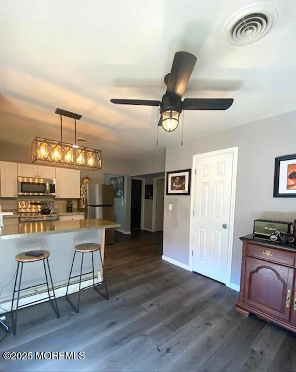 Property Slideshow image 7 of 14 | 7 mount kisco dr, Toms River, NJ, 08753