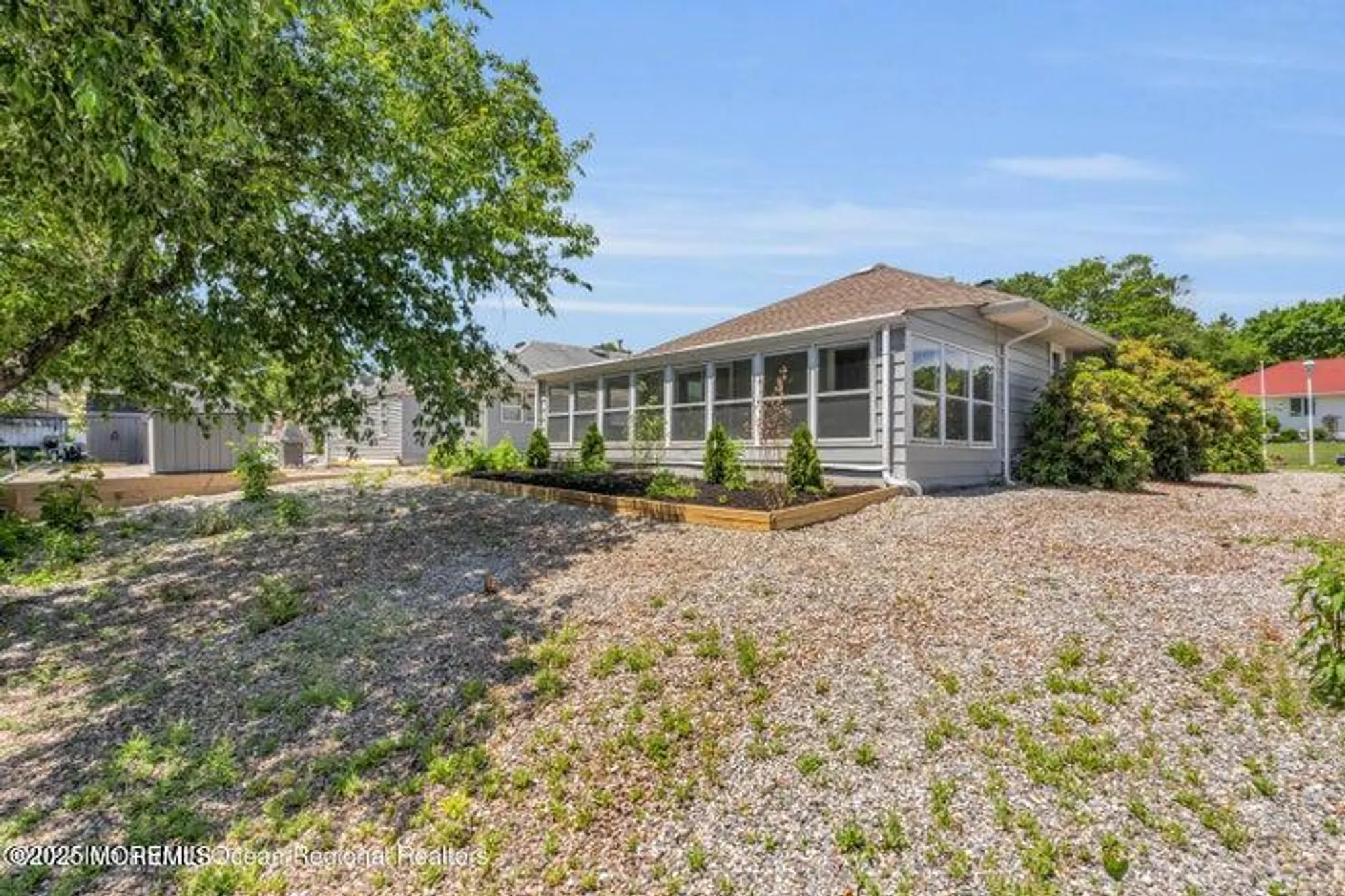 Property Slideshow image 11 of 14 | 7 mount kisco dr, Toms River, NJ, 08753