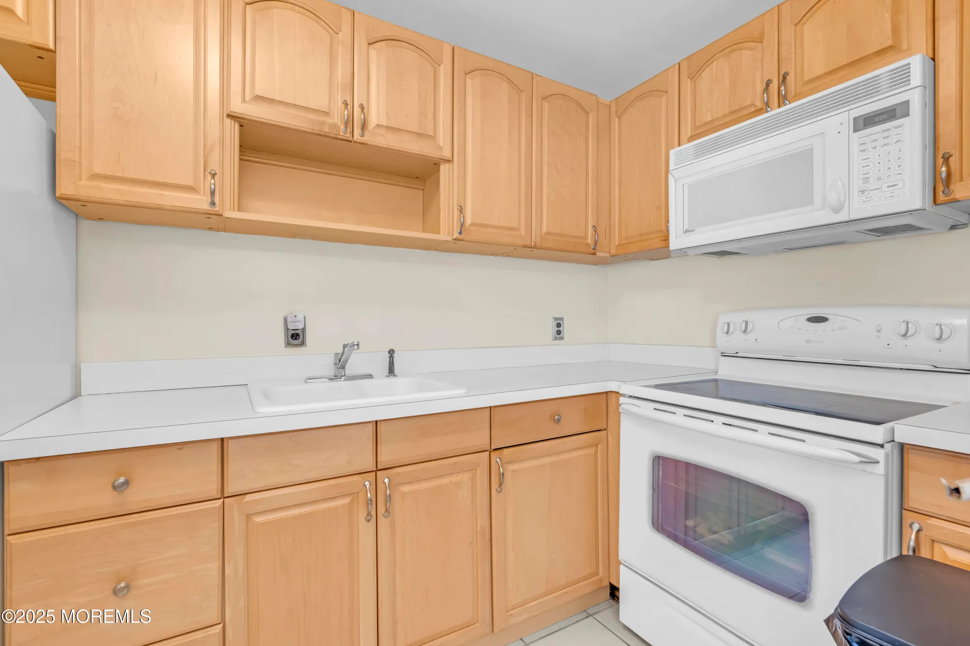 Property Slideshow image 11 of 18 | 8 hawaii way b, Whiting, NJ, 08759