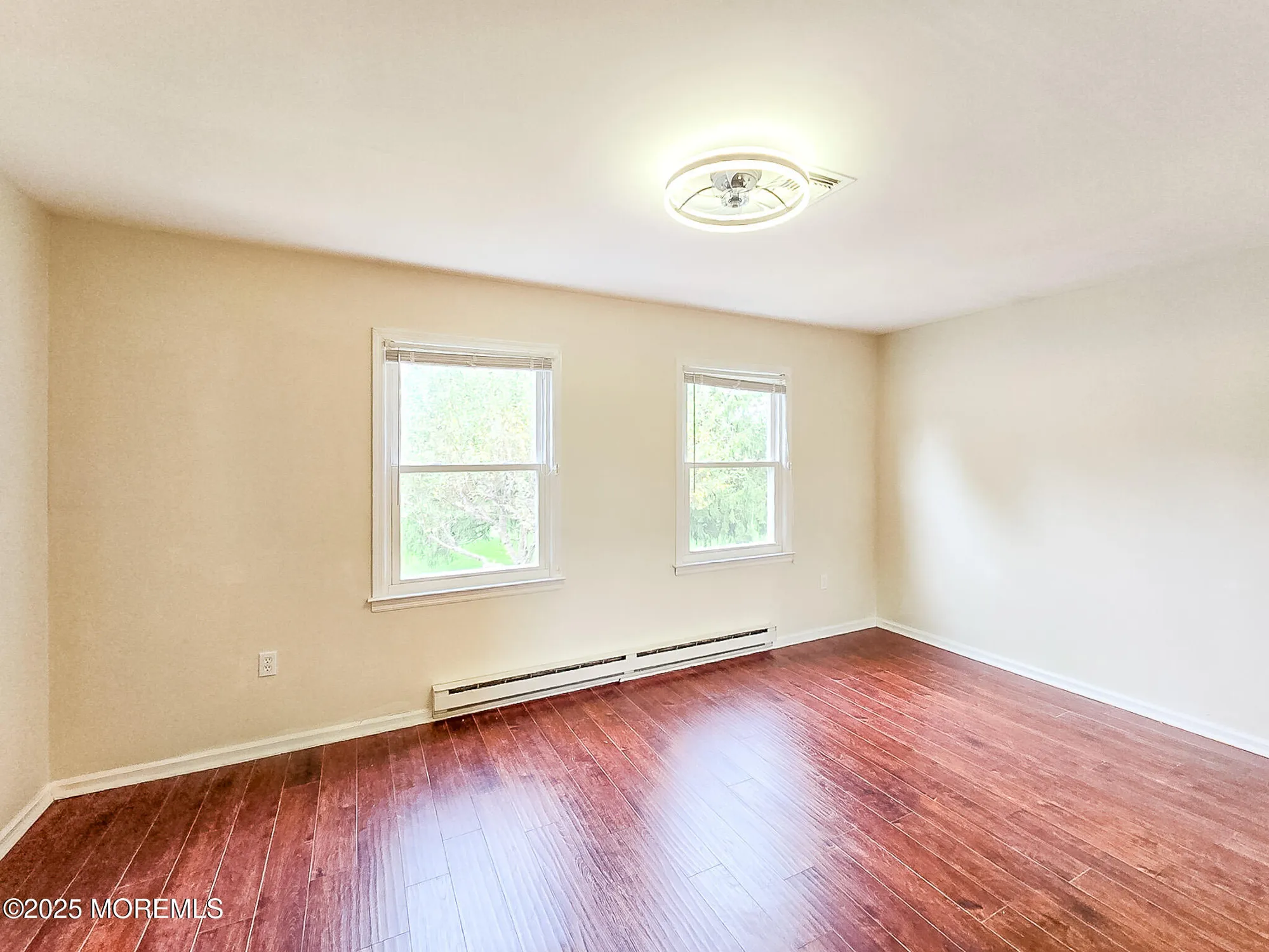 Property Slideshow image 32 of 36 | 374n new bedford ln, Monroe, NJ, 08831