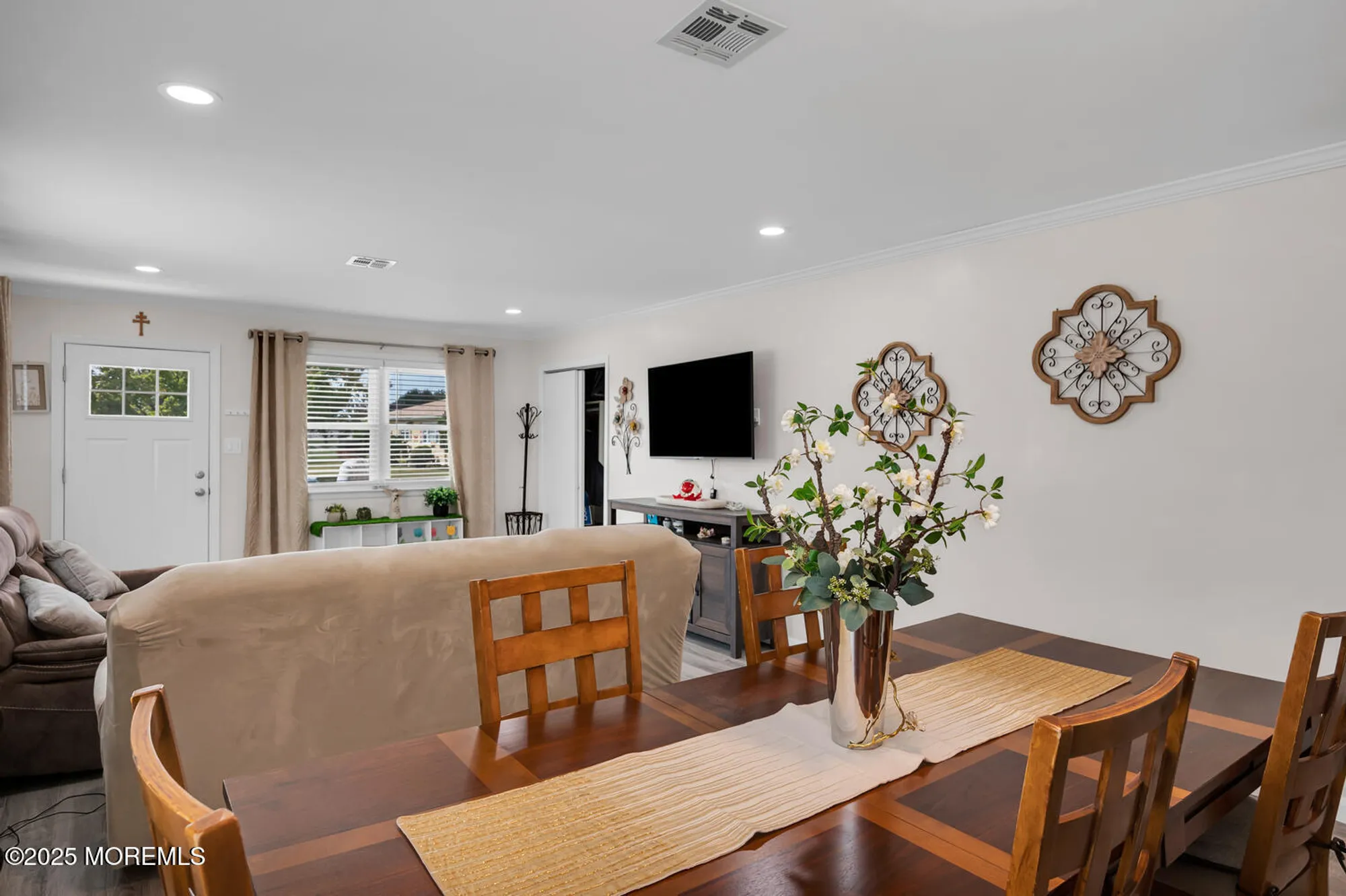 Property Slideshow image 12 of 39 | 2 capri ct, Toms River, NJ, 08757