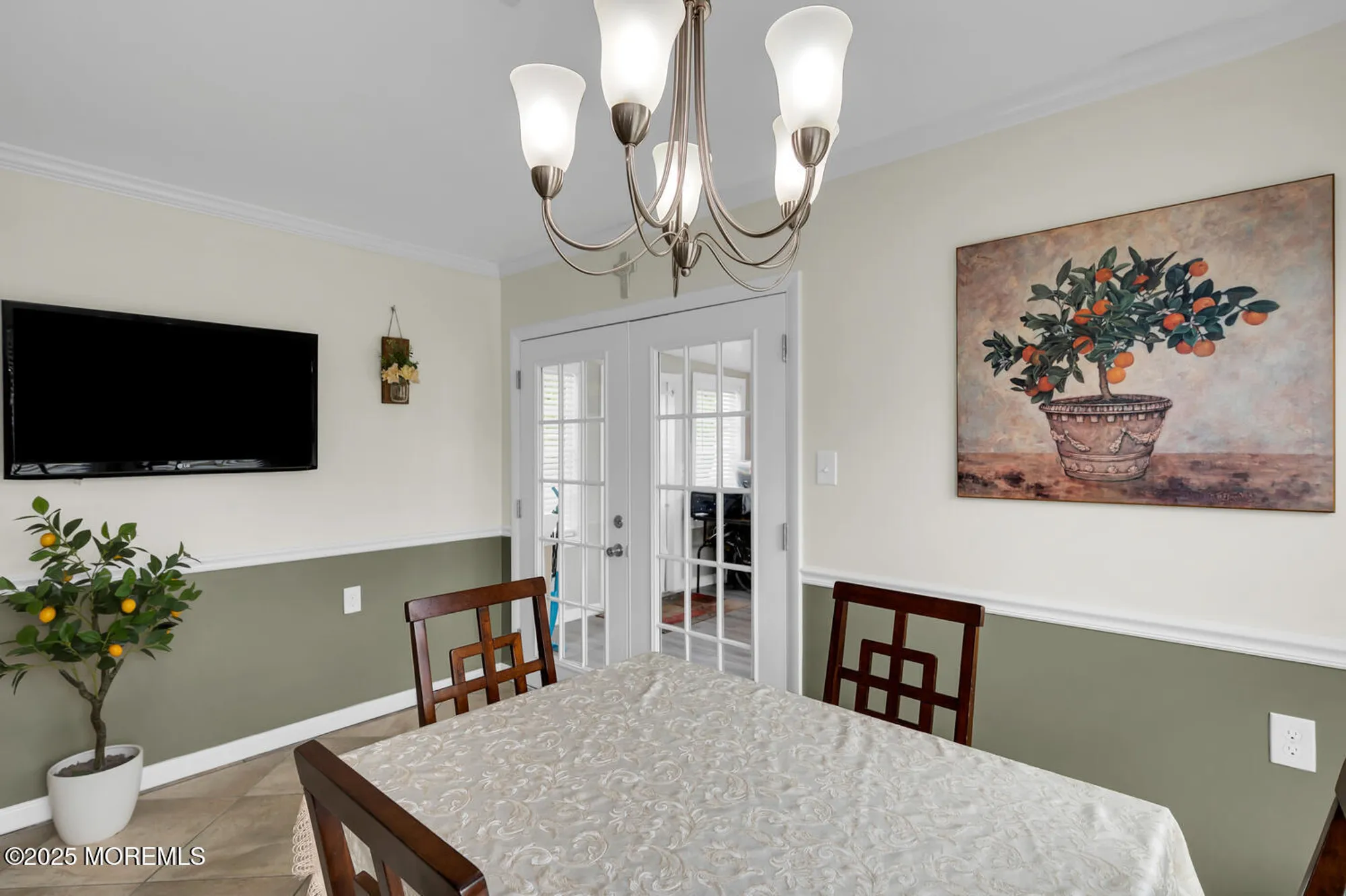 Property Slideshow image 18 of 39 | 2 capri ct, Toms River, NJ, 08757