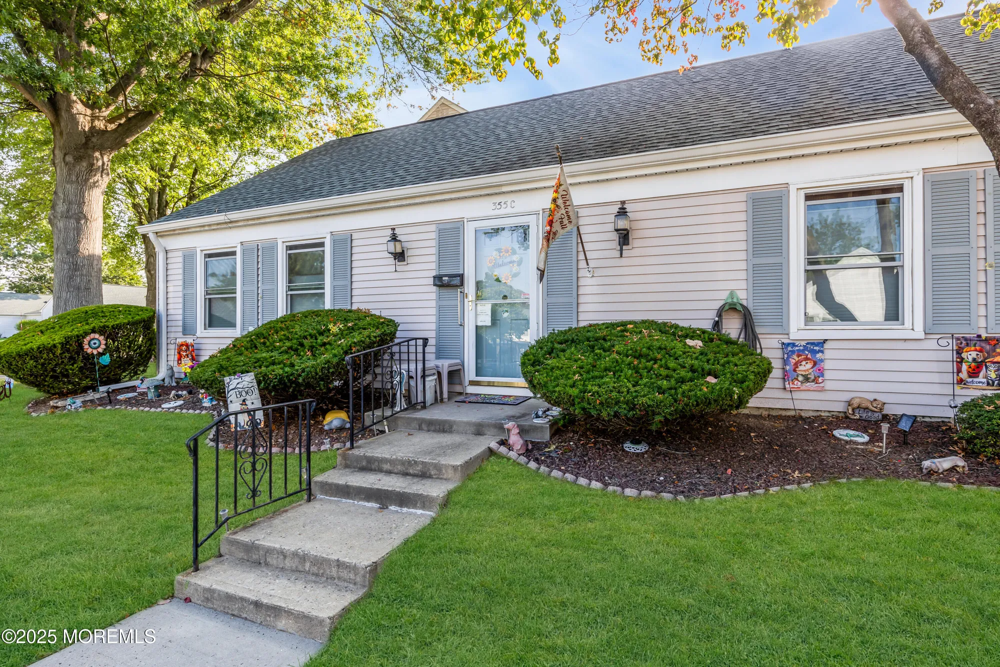 Property Slideshow image 1 of 30 | 355c new haven way # 355c, Monroe, NJ, 08831