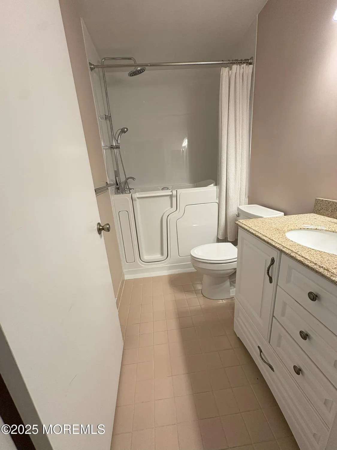 Property Slideshow image 13 of 16 | 706b liverpool cir, Manchester, NJ, 08759